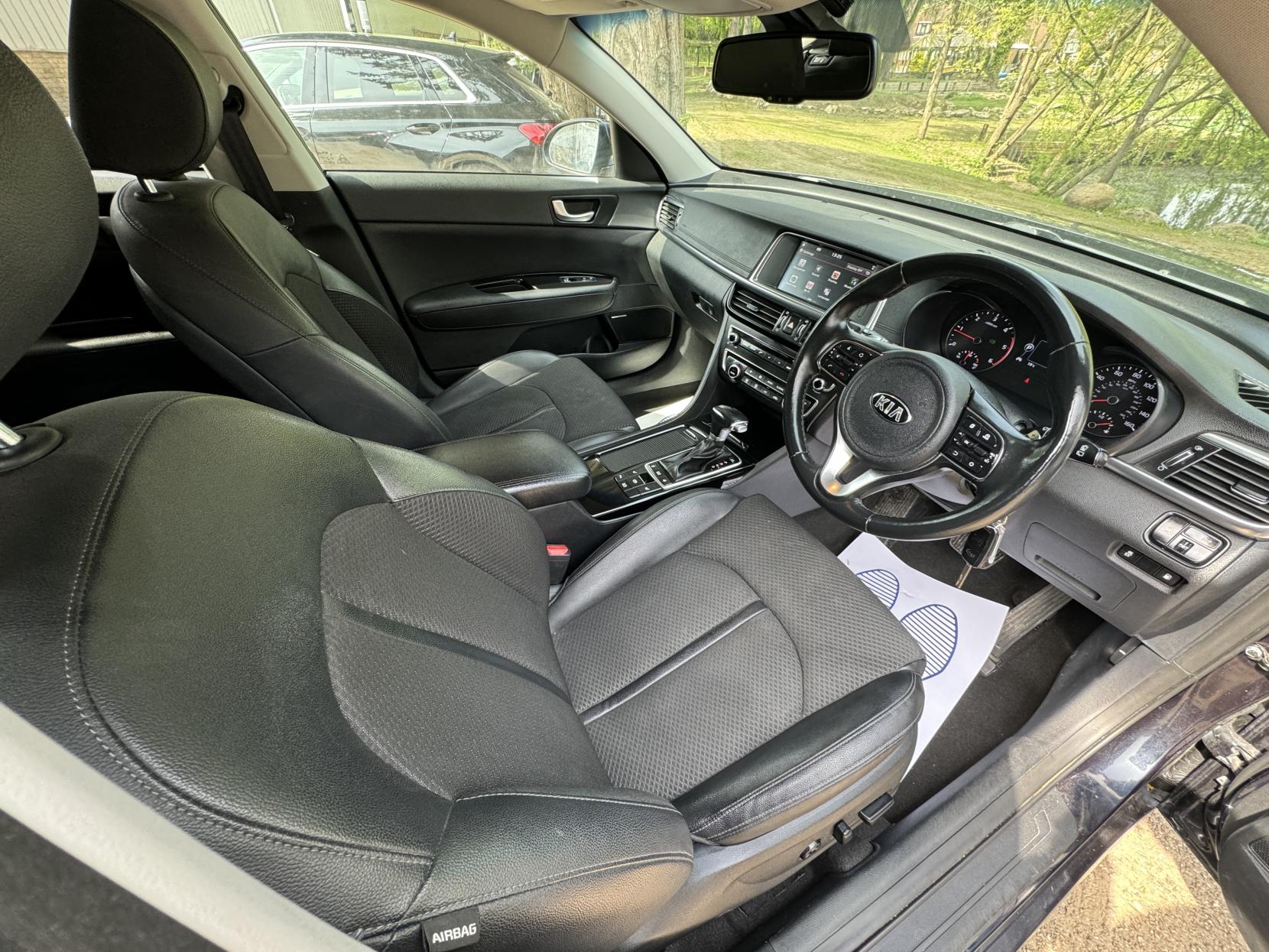 Kia Optima 1.7 CRDi 3 Sportswagon 5dr Diesel DCT Euro 6 (s/s) (139 bhp)