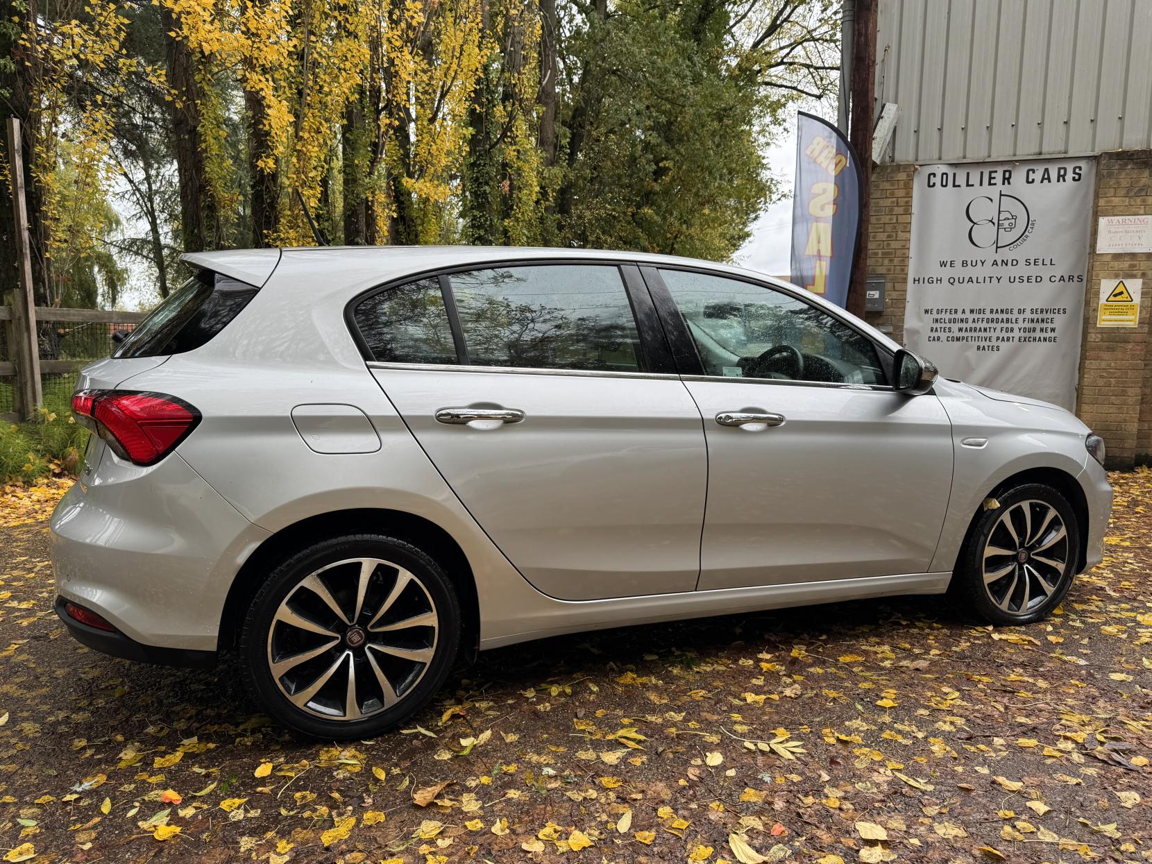 Fiat Tipo 1.4 MPI Lounge Hatchback 5dr Petrol Manual Euro 6 (95 ps)