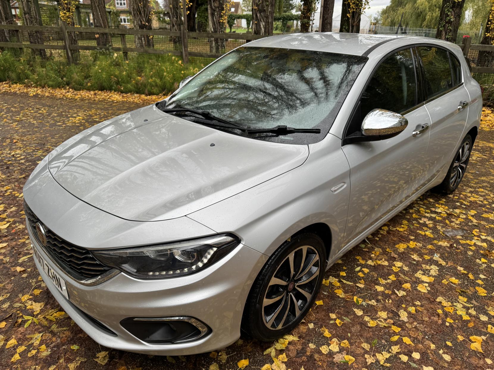 Fiat Tipo 1.4 MPI Lounge Hatchback 5dr Petrol Manual Euro 6 (95 ps)