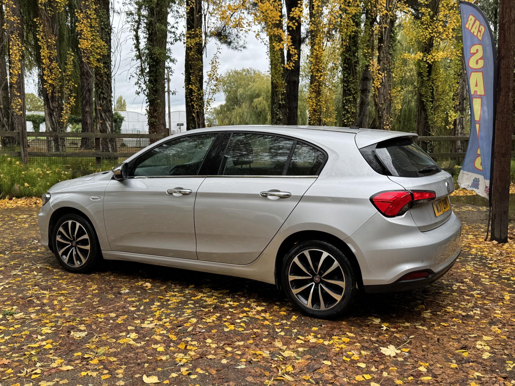 Fiat Tipo 1.4 MPI Lounge Hatchback 5dr Petrol Manual Euro 6 (95 ps)