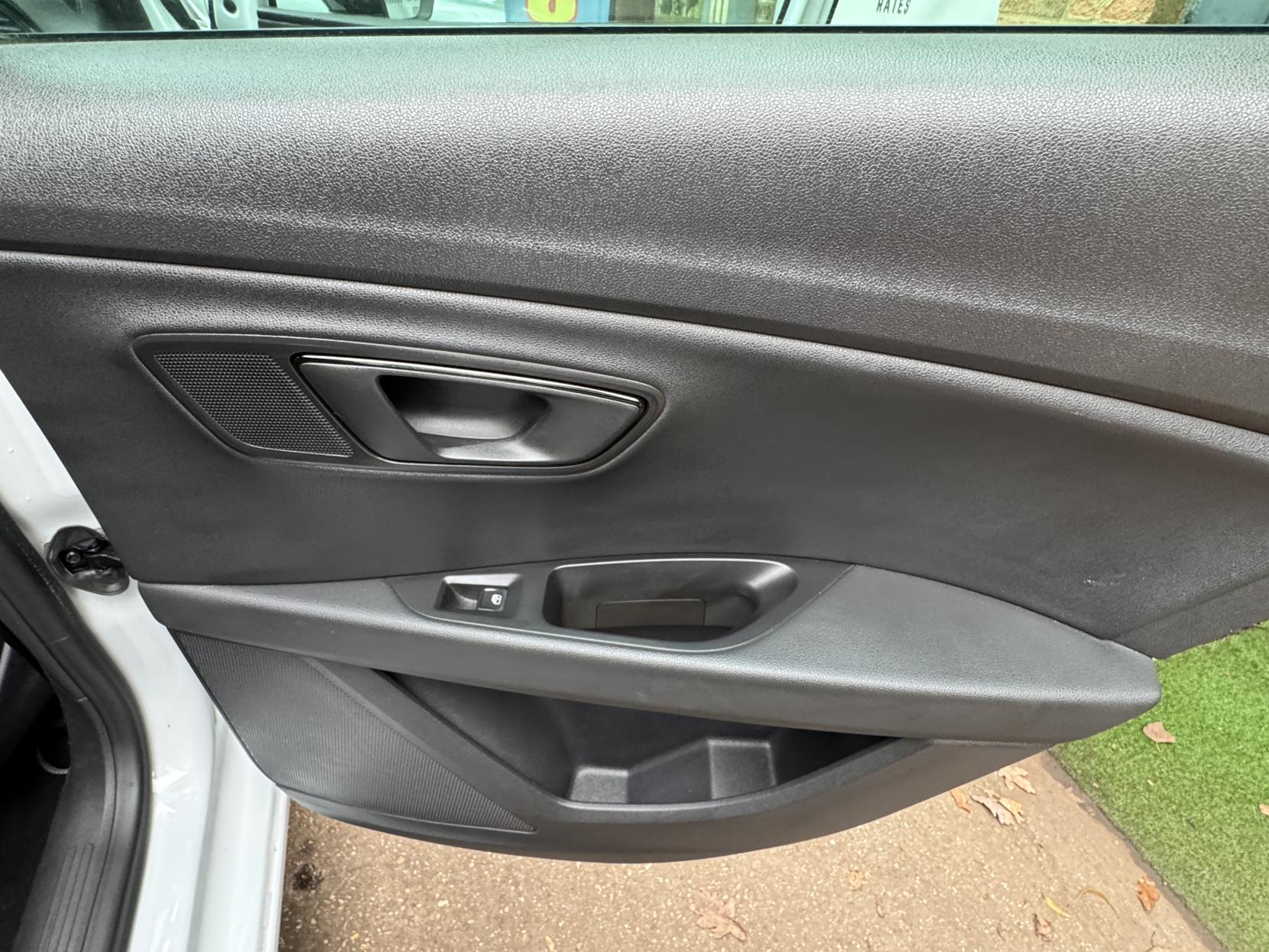 SEAT Leon 2.0 TSI Cupra 280 Sport Tourer 5dr Petrol Manual Euro 6 (s/s) (280 ps)