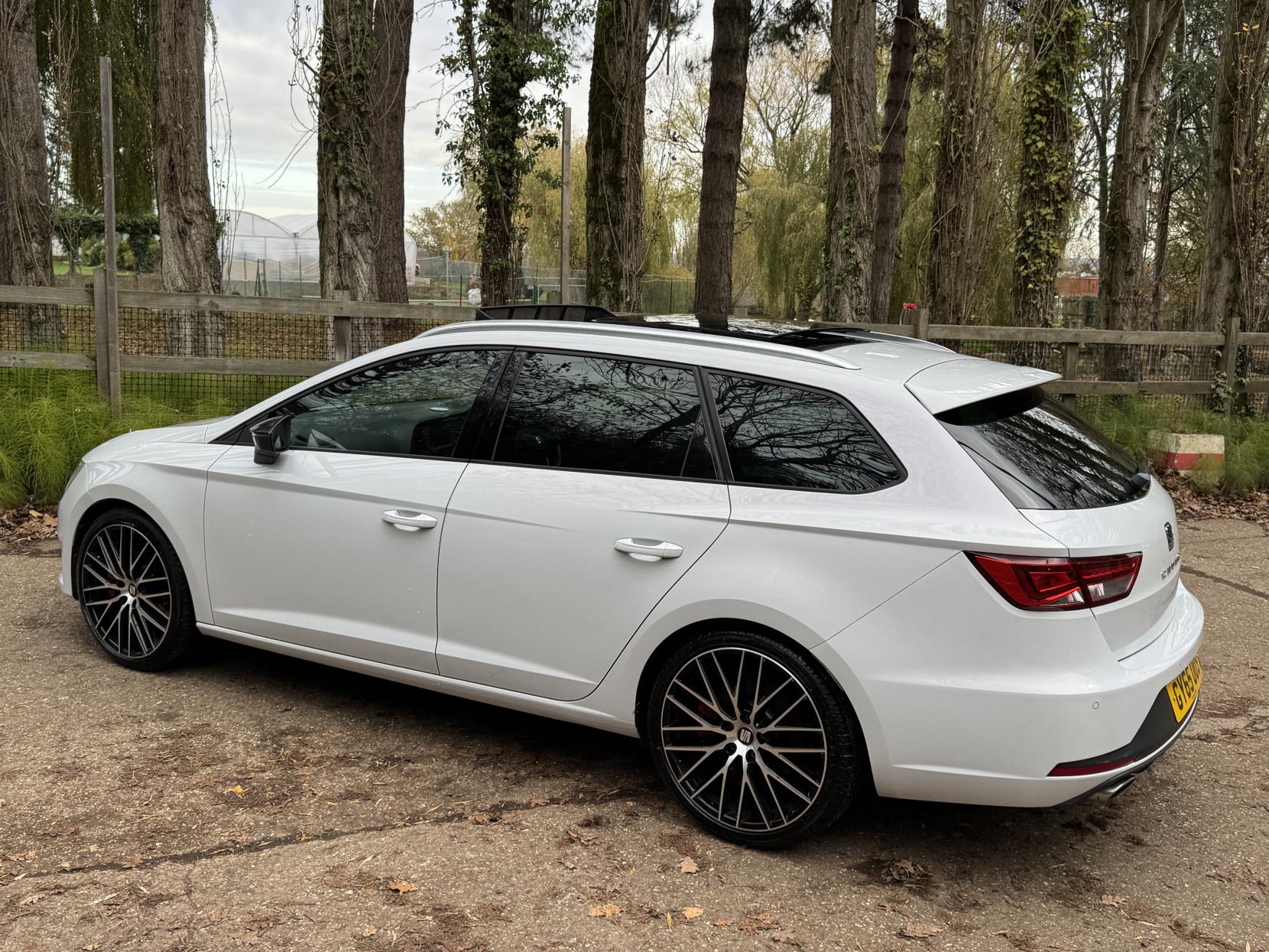 SEAT Leon 2.0 TSI Cupra 280 Sport Tourer 5dr Petrol Manual Euro 6 (s/s) (280 ps)