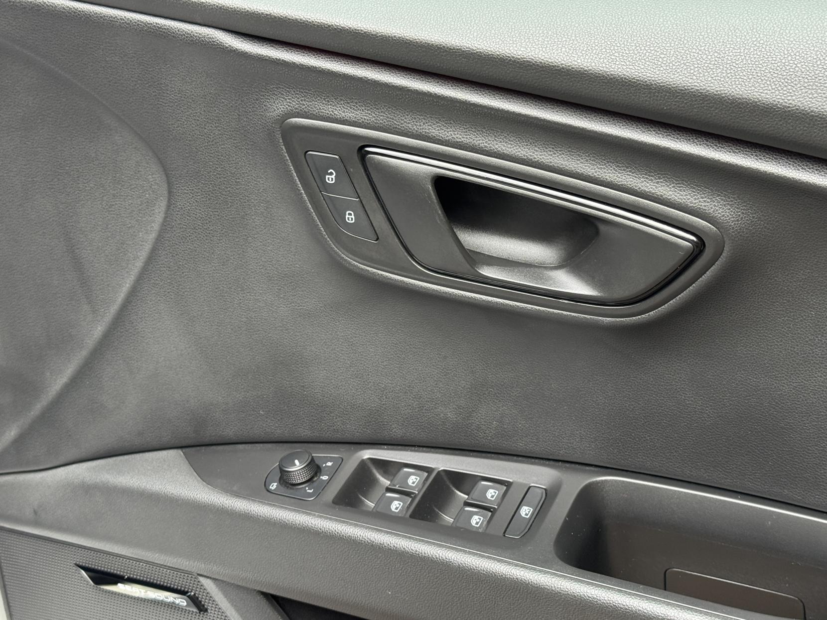 SEAT Leon 2.0 TSI Cupra 280 Sport Tourer 5dr Petrol Manual Euro 6 (s/s) (280 ps)