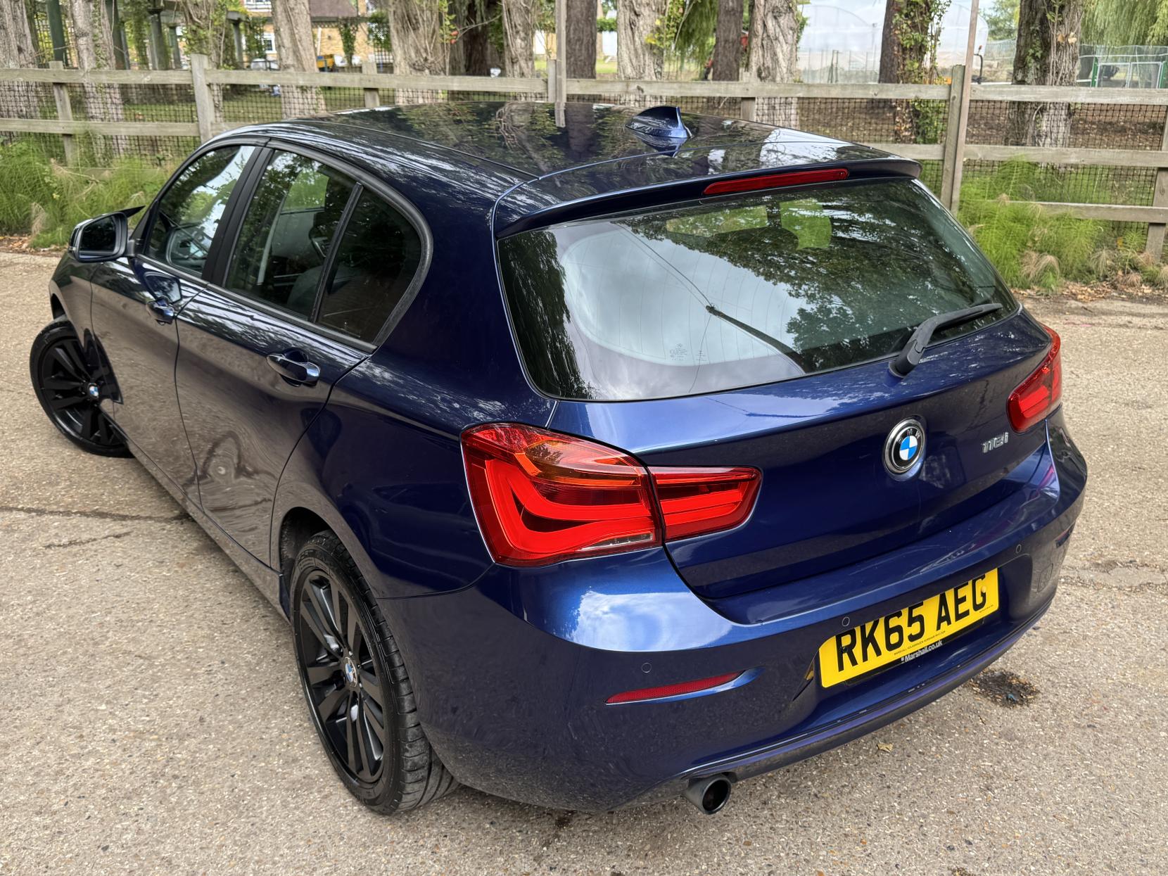 BMW 1 Series 1.5 118i Sport Hatchback 5dr Petrol Manual Euro 6 (s/s) (136 ps)
