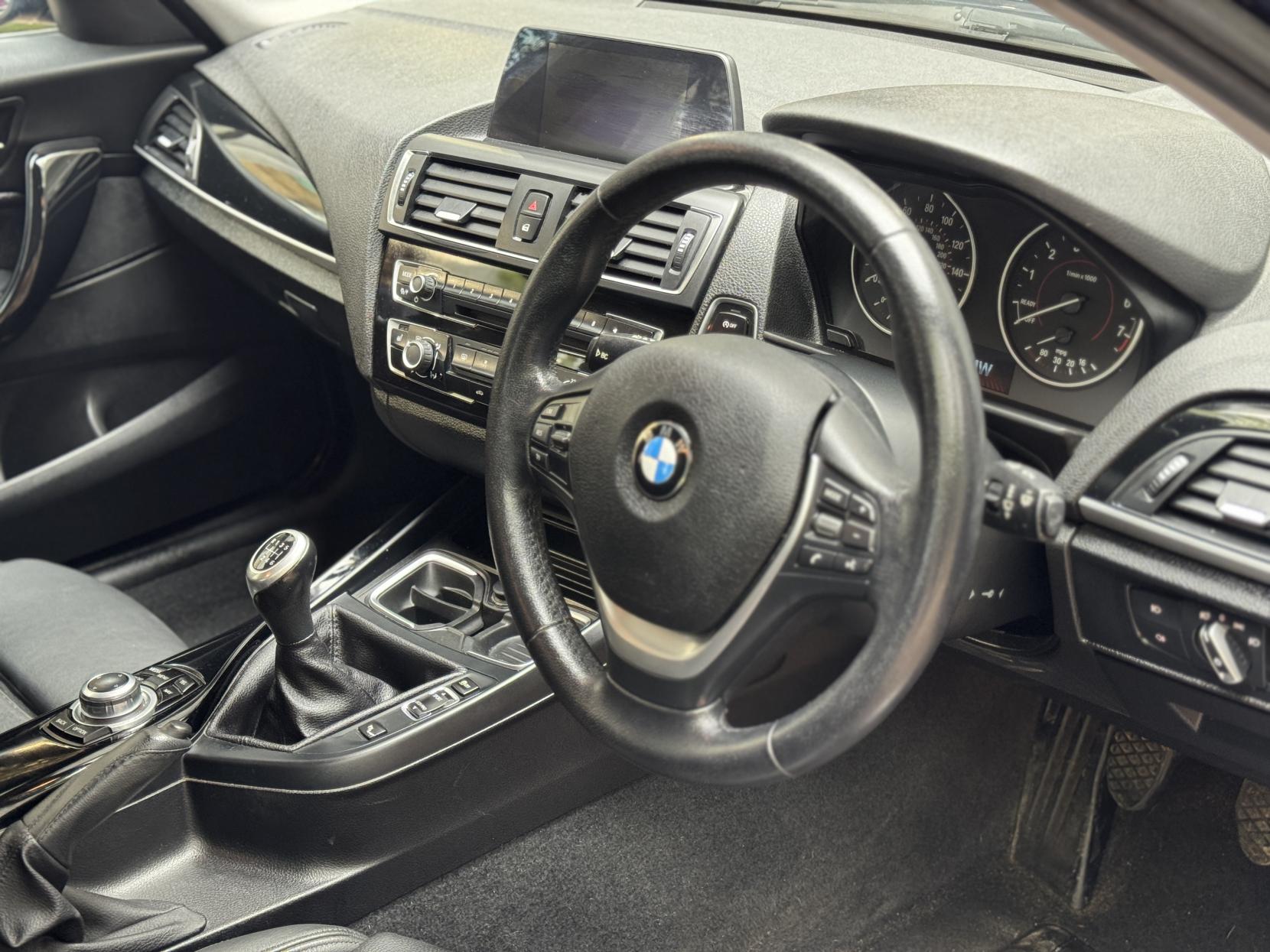 BMW 1 Series 1.5 118i Sport Hatchback 5dr Petrol Manual Euro 6 (s/s) (136 ps)