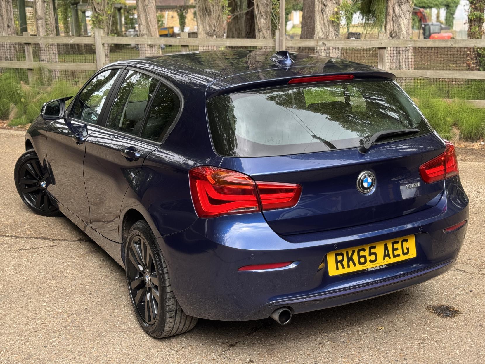 BMW 1 Series 1.5 118i Sport Hatchback 5dr Petrol Manual Euro 6 (s/s) (136 ps)