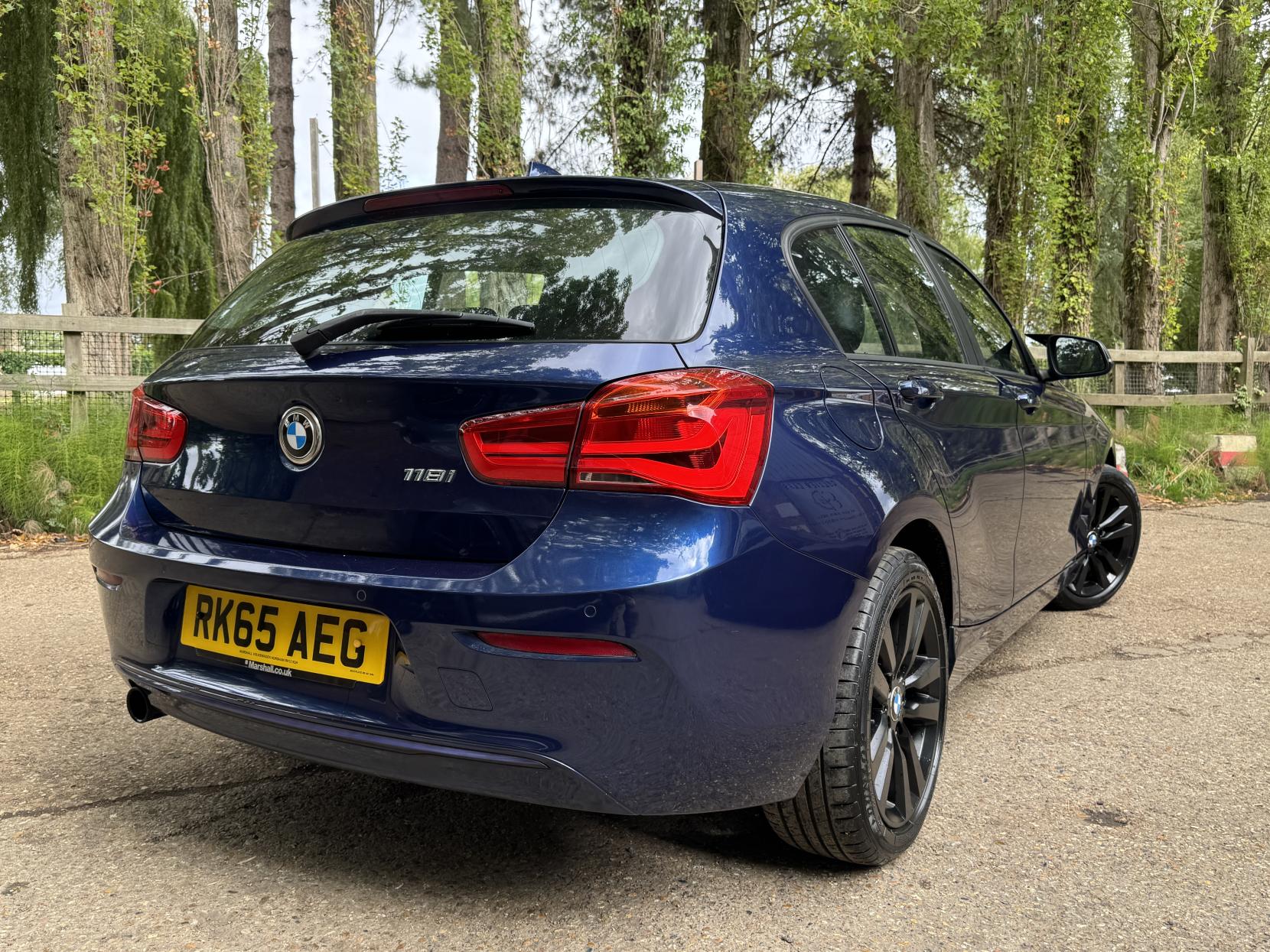 BMW 1 Series 1.5 118i Sport Hatchback 5dr Petrol Manual Euro 6 (s/s) (136 ps)