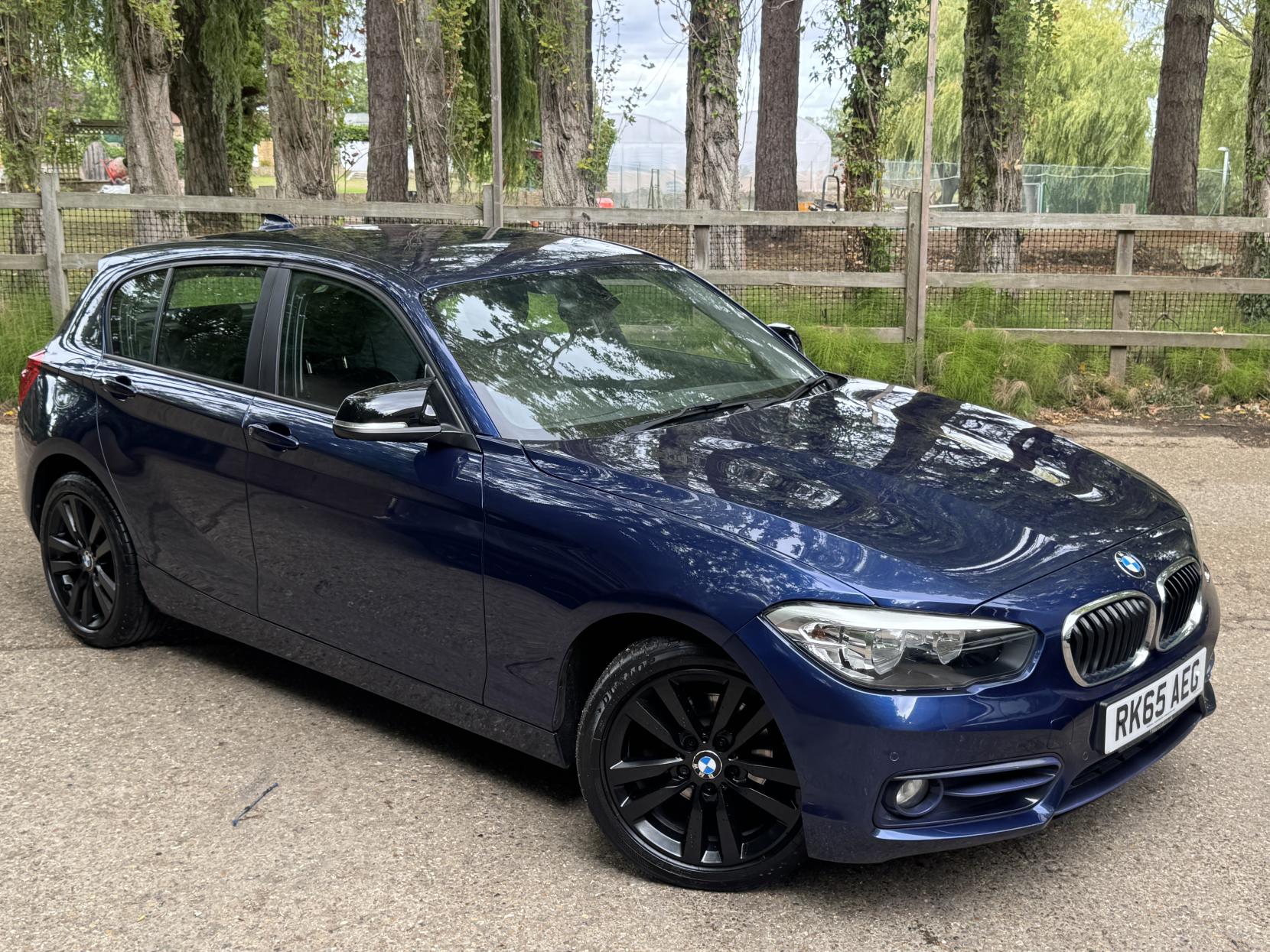 BMW 1 Series 1.5 118i Sport Hatchback 5dr Petrol Manual Euro 6 (s/s) (136 ps)