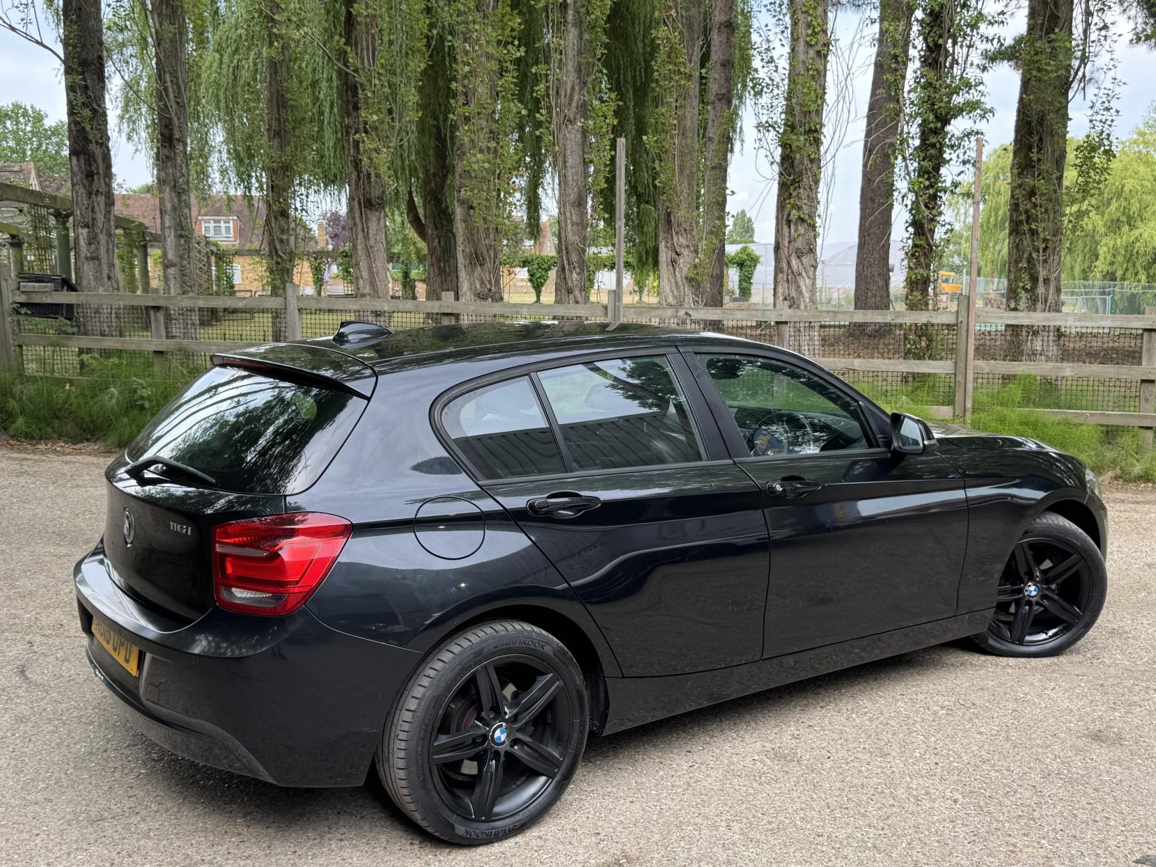 BMW 1 Series 1.6 116i Sport Hatchback 5dr Petrol Manual Euro 6 (s/s) (136 ps)