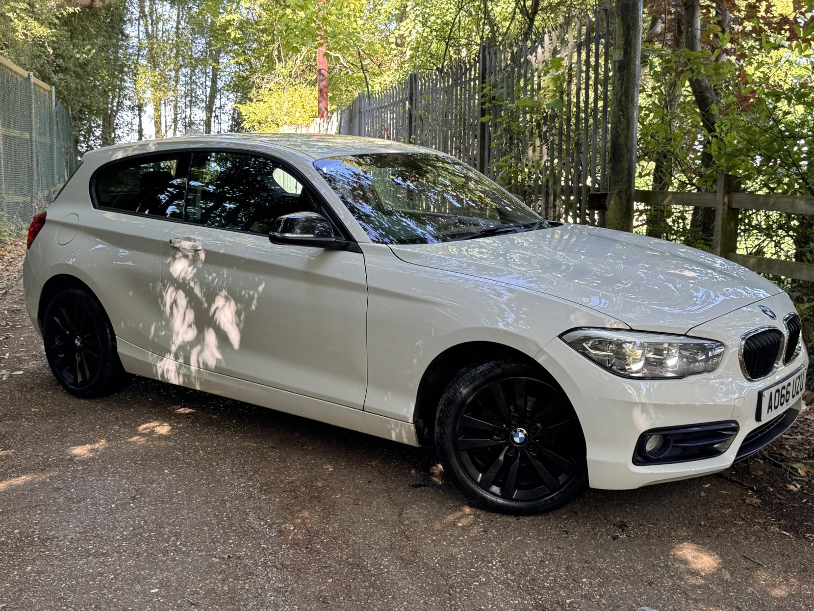 BMW 1 Series 1.5 118i Sport Hatchback 3dr Petrol Manual Euro 6 (s/s) (136 ps)