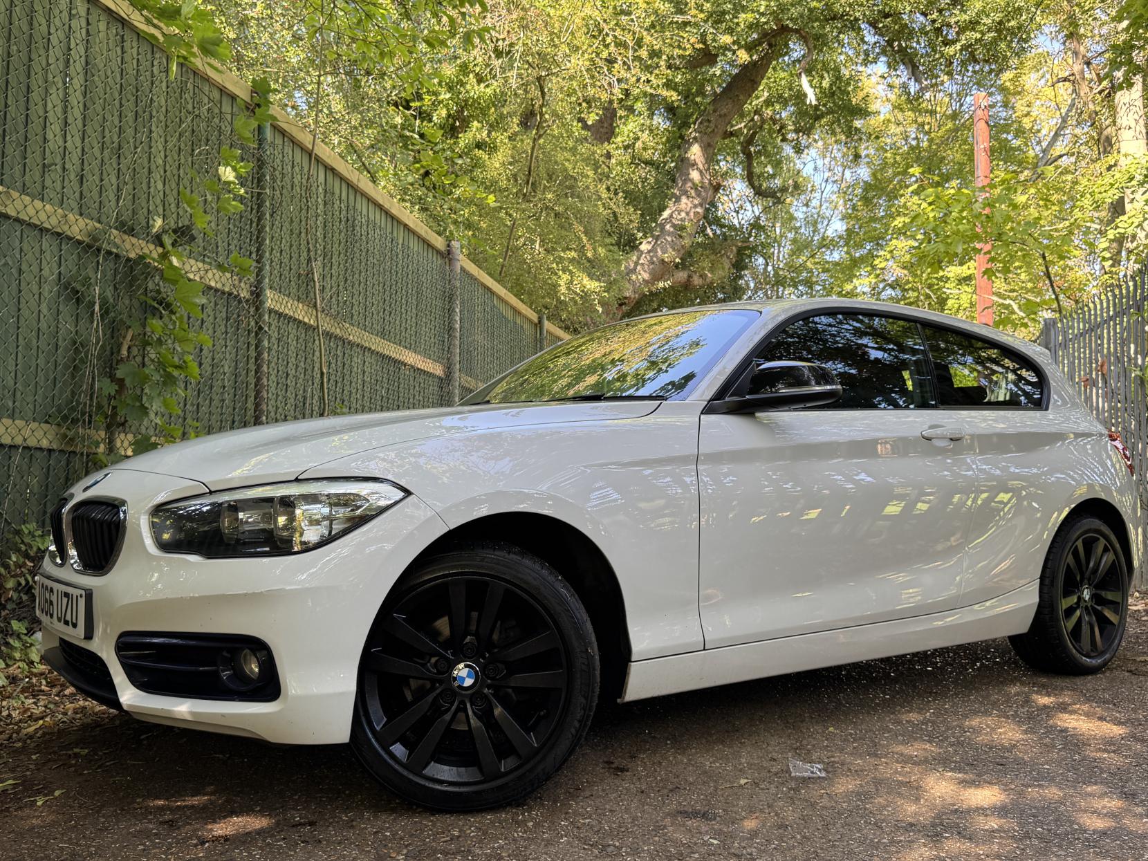 BMW 1 Series 1.5 118i Sport Hatchback 3dr Petrol Manual Euro 6 (s/s) (136 ps)