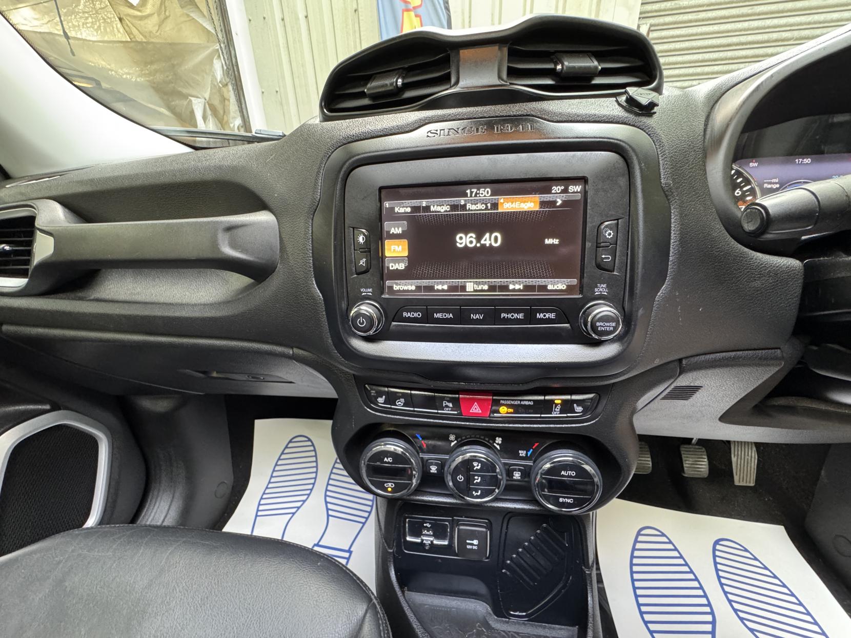 Jeep Renegade 1.4T MultiAirII Limited SUV 5dr Petrol Manual Euro 6 (s/s) (140 ps)
