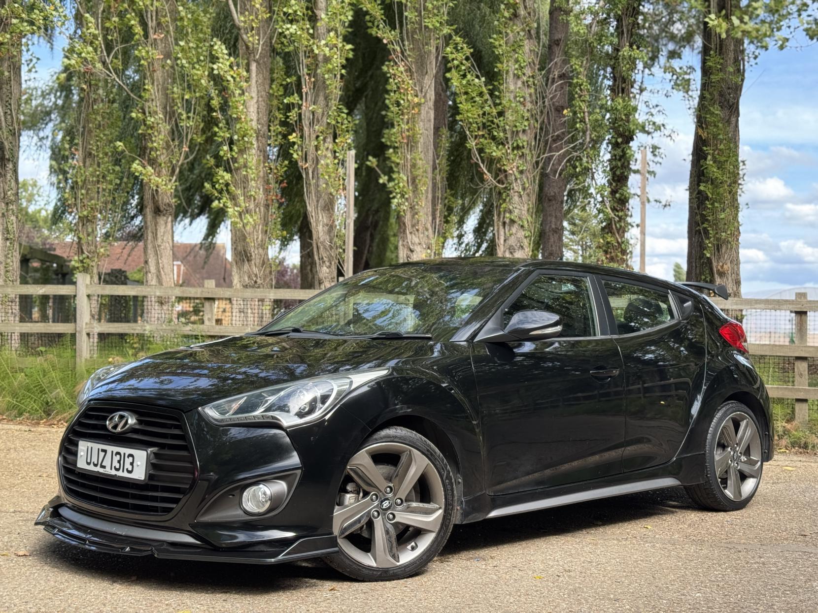 Hyundai Veloster 1.6 T-GDi Turbo SE Hatchback 4dr Petrol Manual Euro 5 (186 ps)