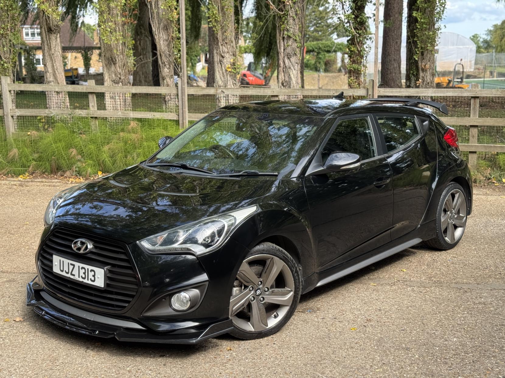 Hyundai Veloster 1.6 T-GDi Turbo SE Hatchback 4dr Petrol Manual Euro 5 (186 ps)