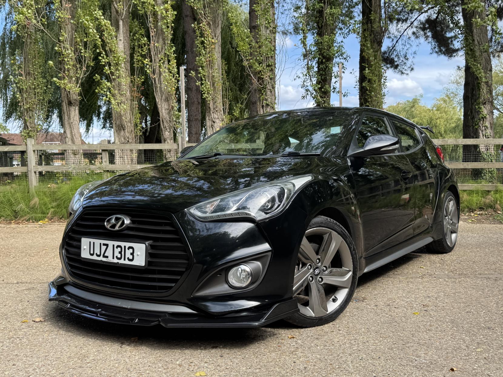 Hyundai Veloster 1.6 T-GDi Turbo SE Hatchback 4dr Petrol Manual Euro 5 (186 ps)