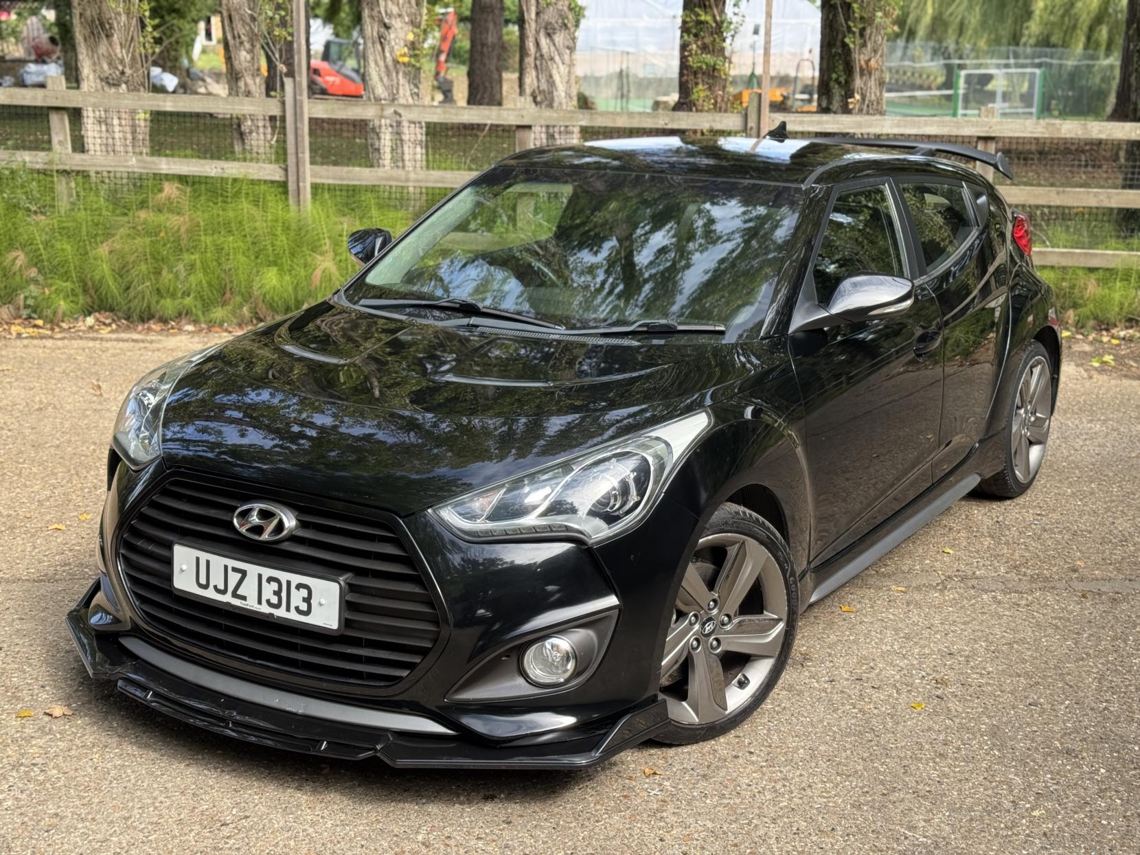 Hyundai Veloster 1.6 T-GDi Turbo SE Hatchback 4dr Petrol Manual Euro 5 (186 ps)
