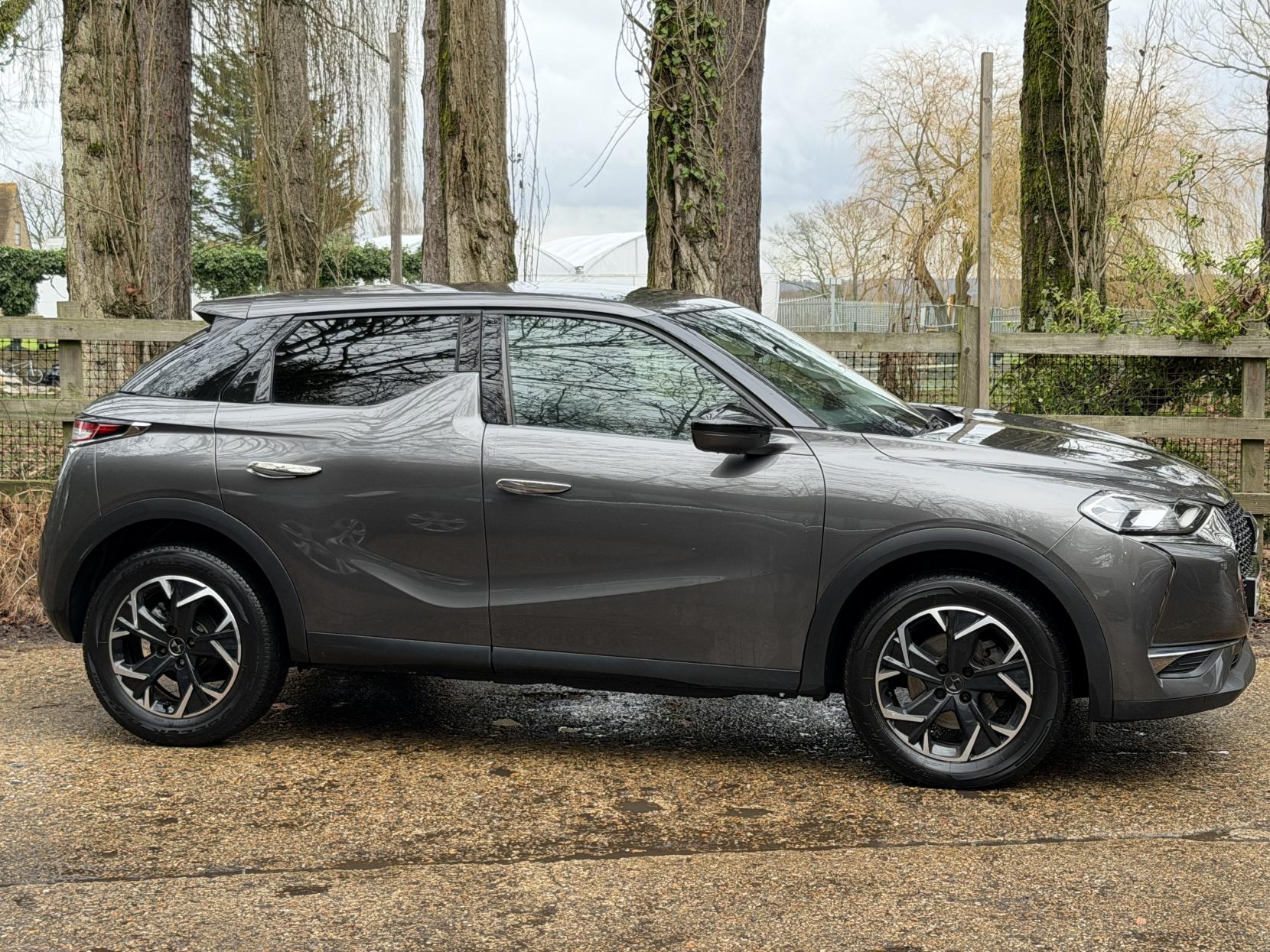 DS AUTOMOBILES DS 3 CROSSBACK 1.2 PureTech Prestige Crossback 5dr Petrol EAT8 Euro 6 (s/s) (130 ps)