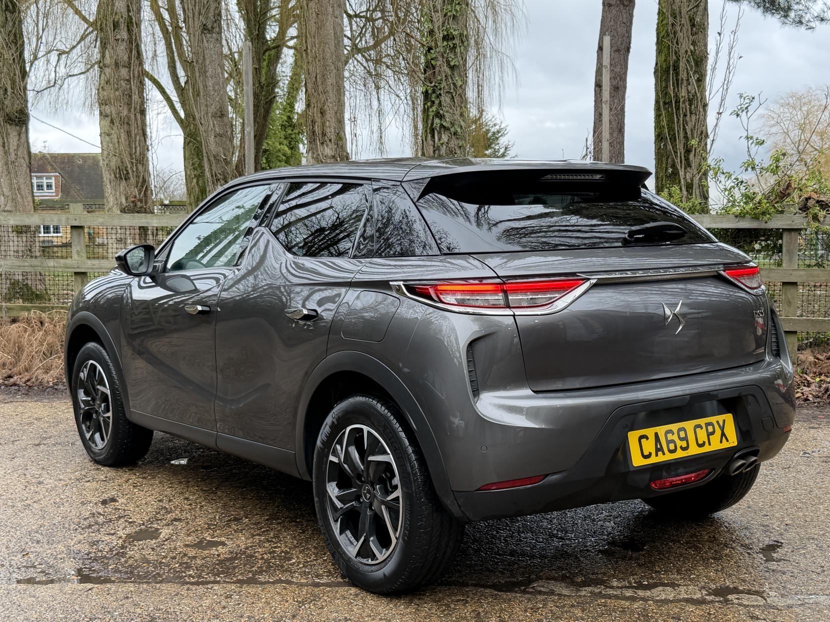 DS AUTOMOBILES DS 3 CROSSBACK 1.2 PureTech Prestige Crossback 5dr Petrol EAT8 Euro 6 (s/s) (130 ps)