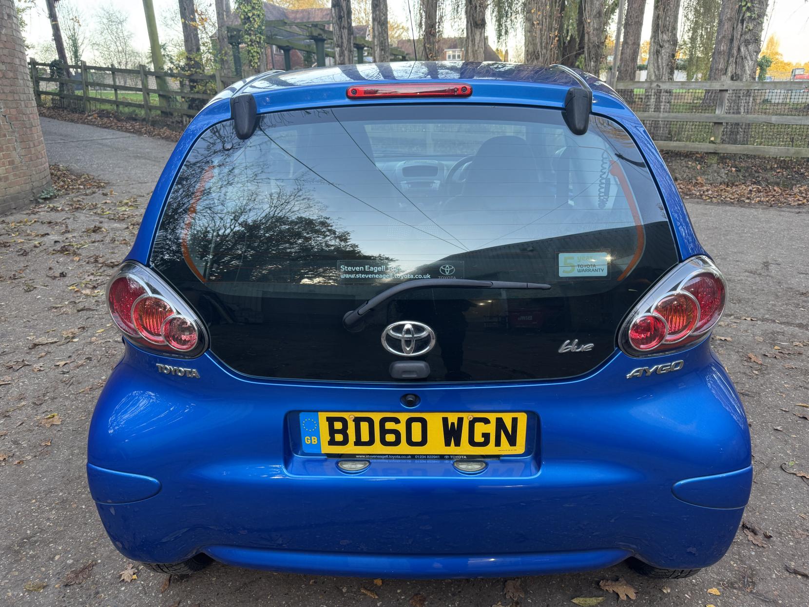 Toyota AYGO 1.0 VVT-i Blue Hatchback 3dr Petrol Manual Euro 5 (67 ps)