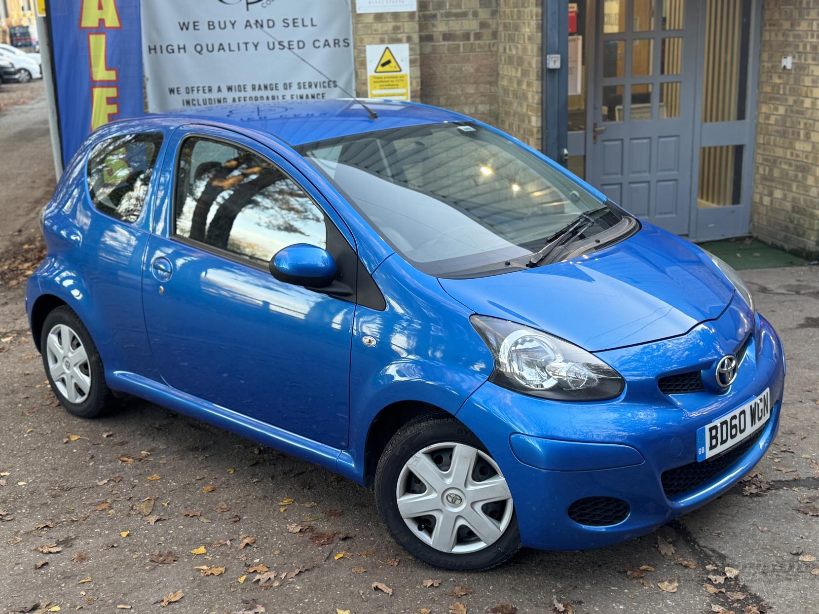 Toyota AYGO 1.0 VVT-i Blue Hatchback 3dr Petrol Manual Euro 5 (67 ps)