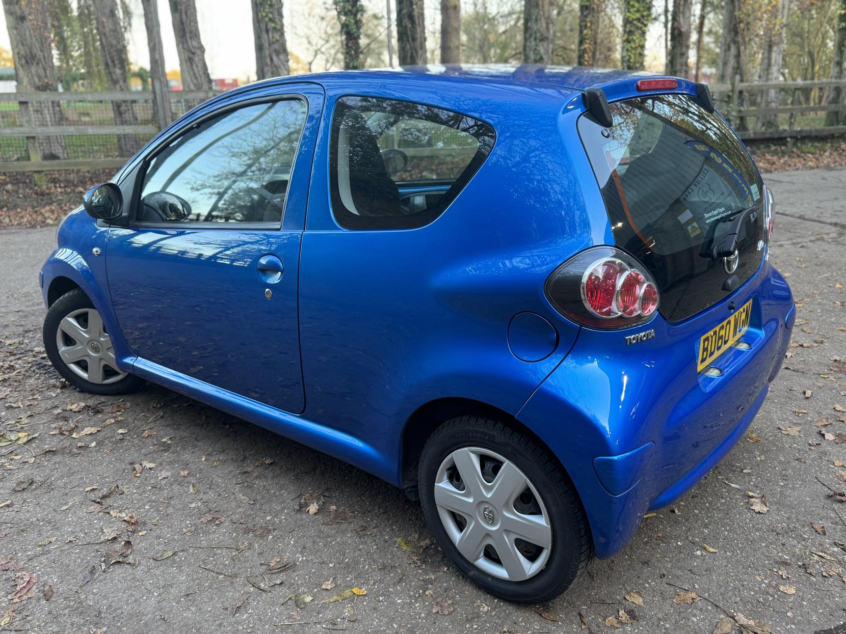 Toyota AYGO 1.0 VVT-i Blue Hatchback 3dr Petrol Manual Euro 5 (67 ps)