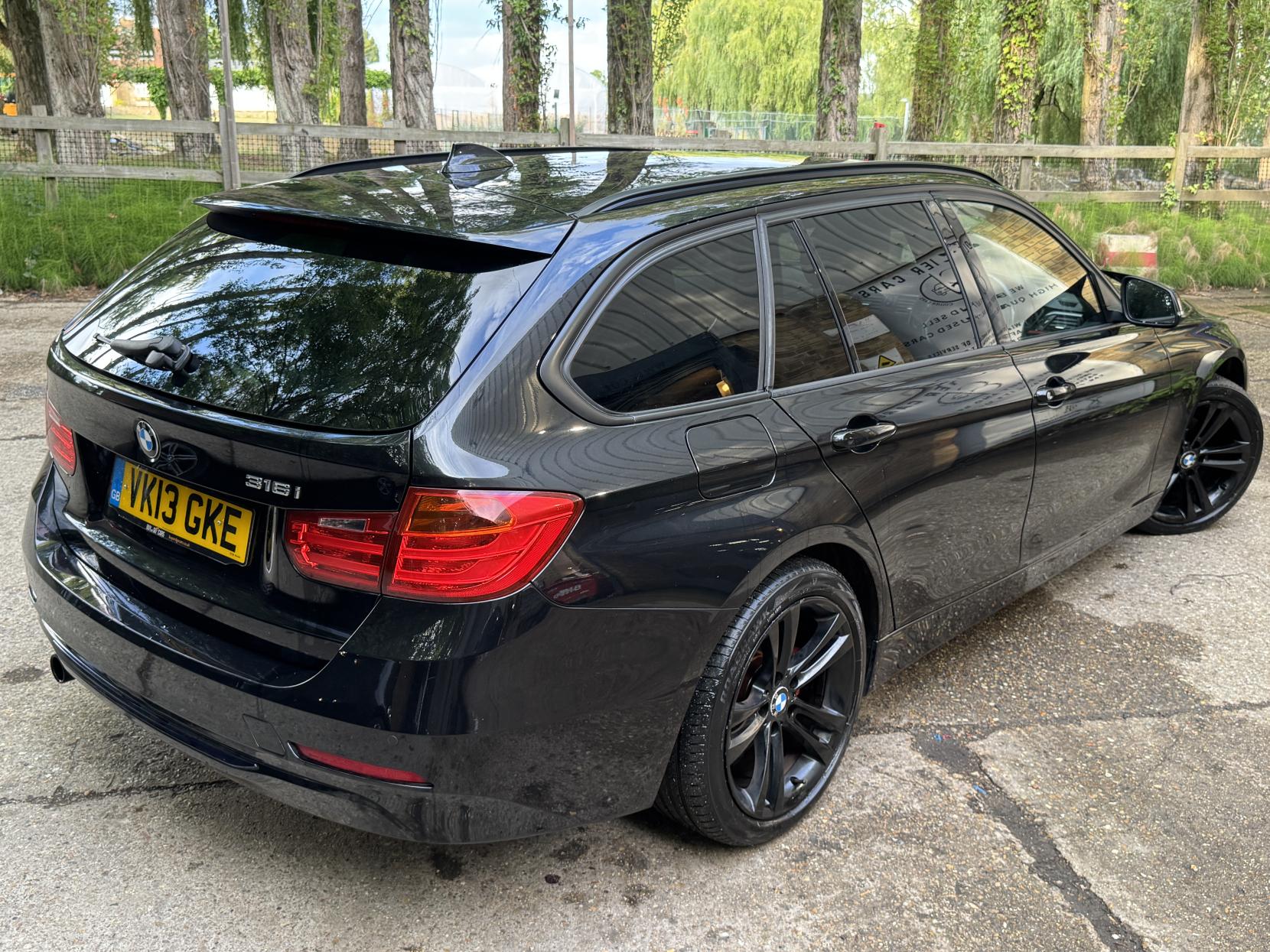 BMW 3 Series 1.6 316i Sport Touring 5dr Petrol Manual Euro 6 (s/s) (136 ps)