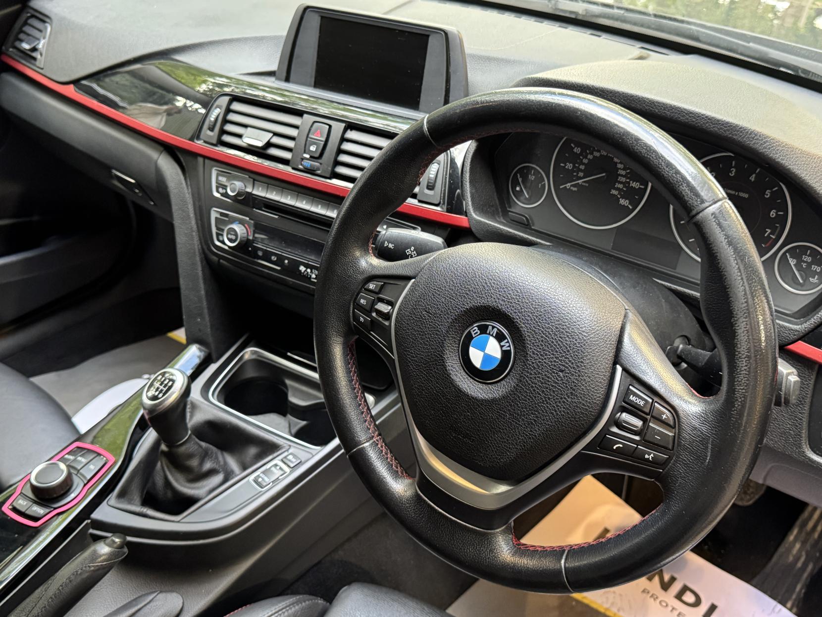 BMW 3 Series 1.6 316i Sport Touring 5dr Petrol Manual Euro 6 (s/s) (136 ps)