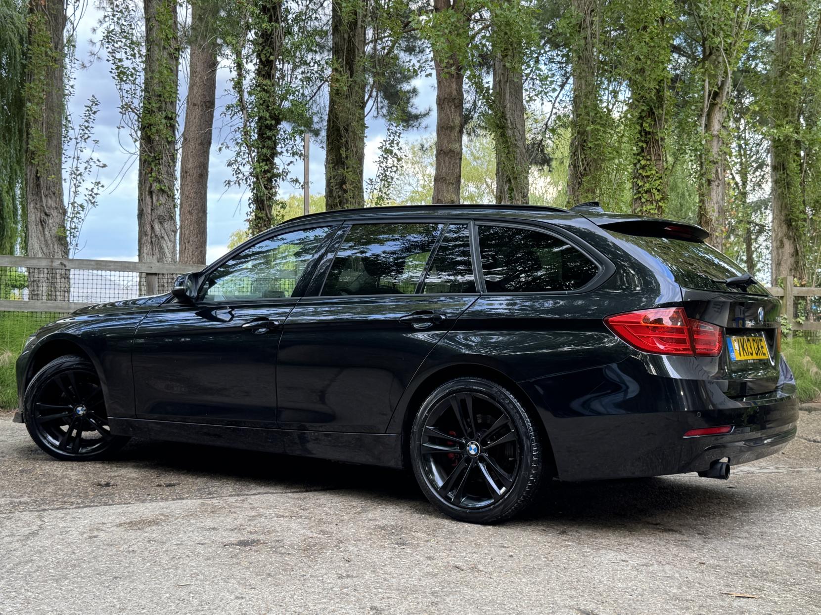 BMW 3 Series 1.6 316i Sport Touring 5dr Petrol Manual Euro 6 (s/s) (136 ps)