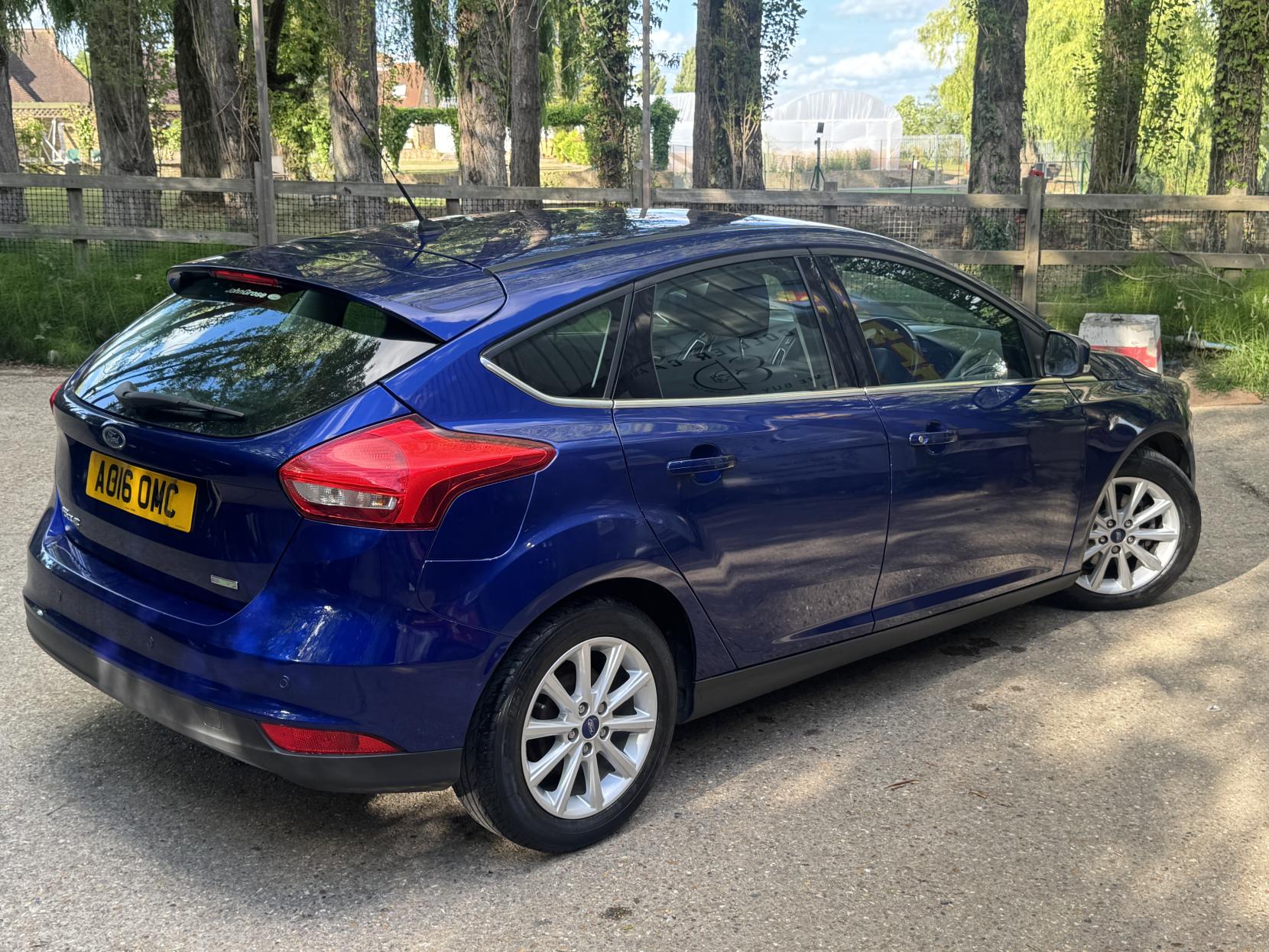 Ford Focus 1.0T EcoBoost Titanium Hatchback 5dr Petrol Manual Euro 6 (s/s) (100 ps)
