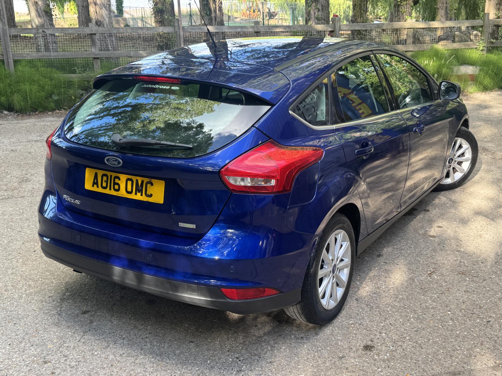 Ford Focus 1.0T EcoBoost Titanium Hatchback 5dr Petrol Manual Euro 6 (s/s) (100 ps)