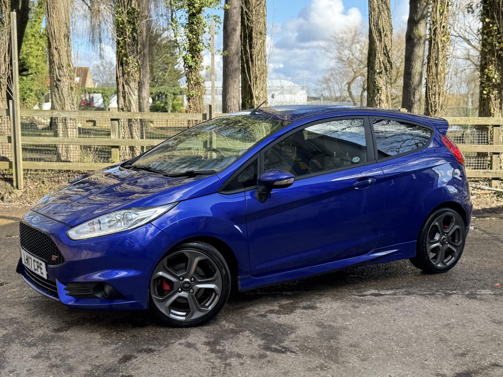 Ford Fiesta 1.6T EcoBoost ST-3 Hatchback 3dr Petrol Manual Euro 6 (182 ps)