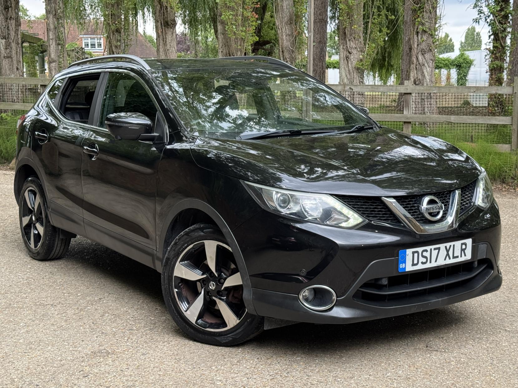 Nissan Qashqai 1.2 DIG-T N-Vision SUV 5dr Petrol Manual 2WD Euro 6 (s/s) (115 ps)