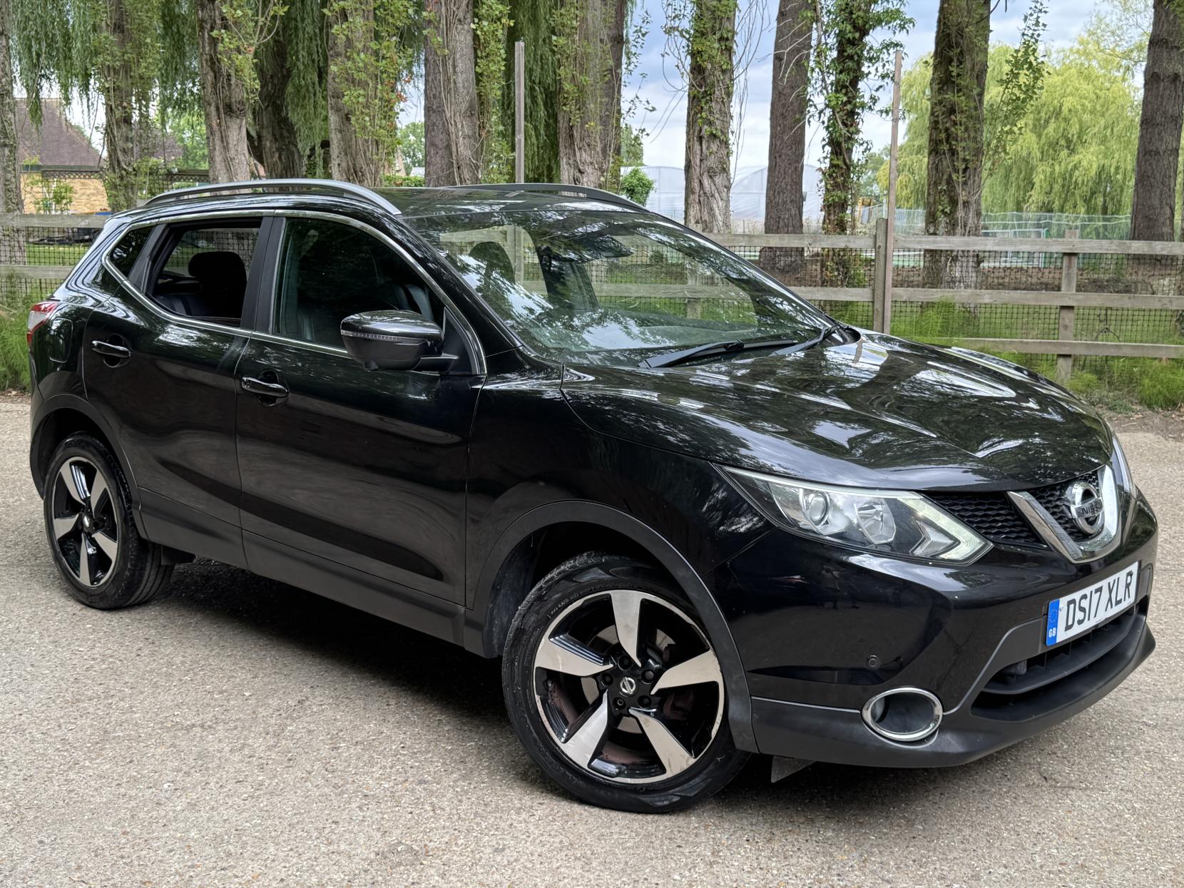 Nissan Qashqai 1.2 DIG-T N-Vision SUV 5dr Petrol Manual 2WD Euro 6 (s/s) (115 ps)