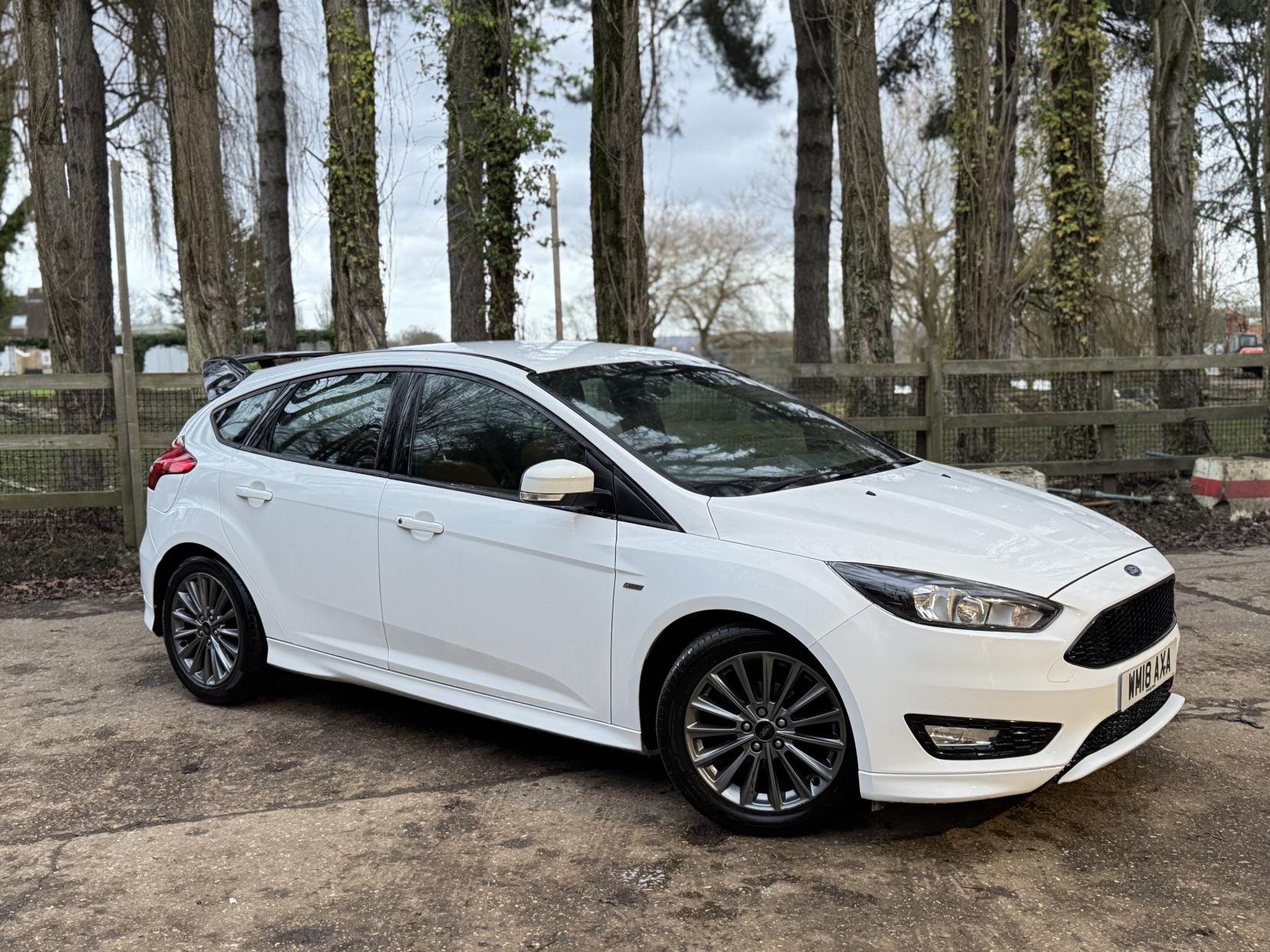 Ford Focus 1.0T EcoBoost ST-Line Hatchback 5dr Petrol Manual Euro 6 (s/s) (140 ps)