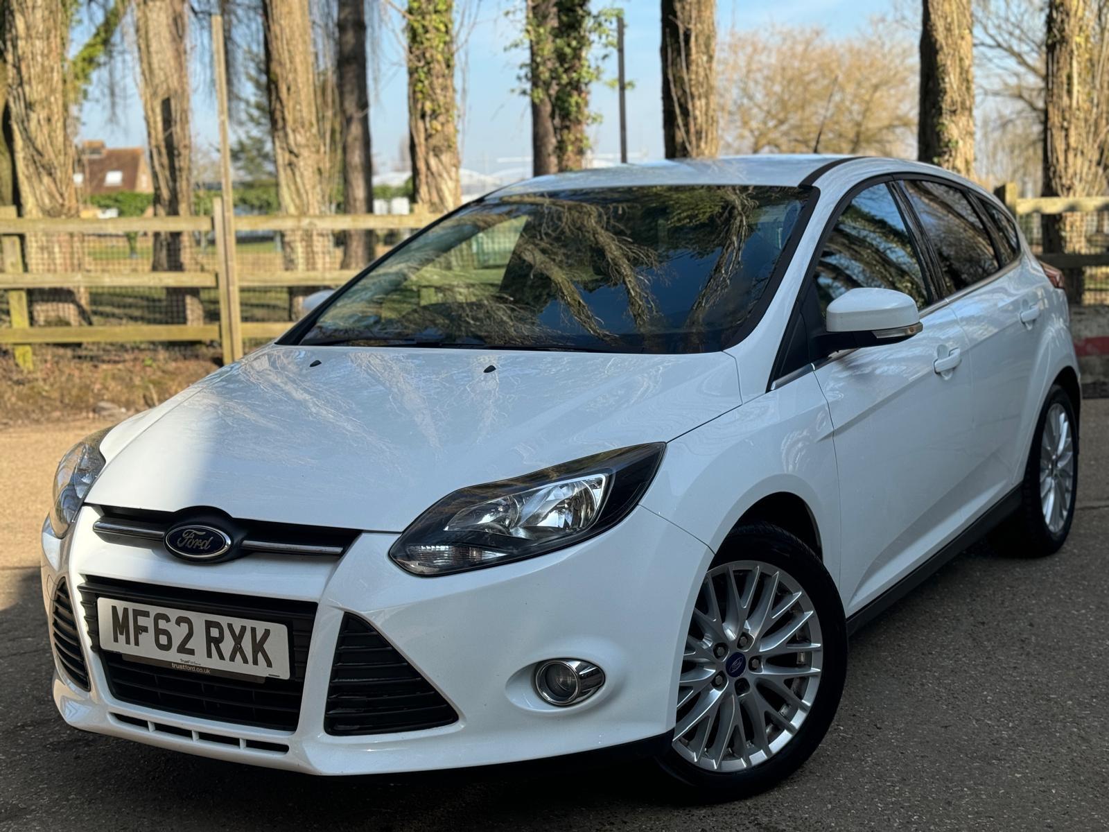 Ford Focus 1.0T EcoBoost Zetec Hatchback 5dr Petrol Manual Euro 5 (s/s) (125 ps)