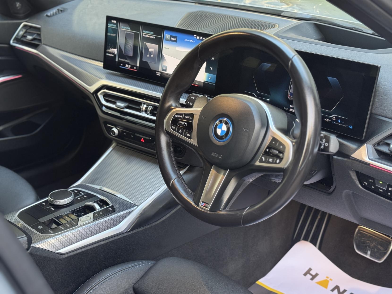 BMW 3 Series 2.0 330e 12kWh M Sport Touring 5dr Petrol Plug-in Hybrid Auto Euro 6 (s/s) (292 ps)