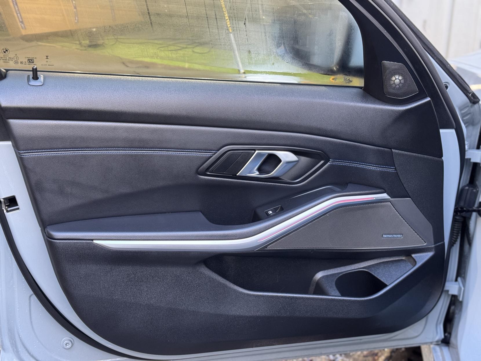 BMW 3 Series 2.0 330e 12kWh M Sport Touring 5dr Petrol Plug-in Hybrid Auto Euro 6 (s/s) (292 ps)