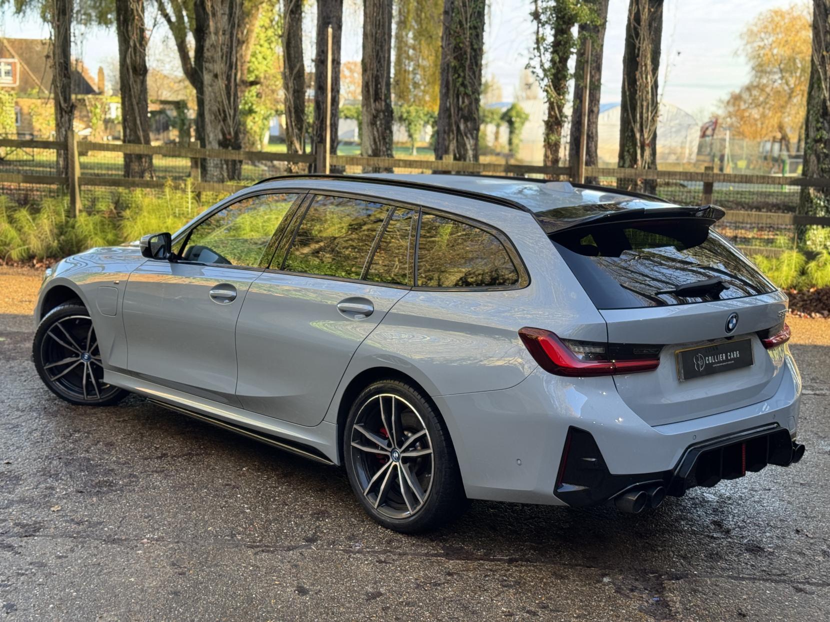 BMW 3 Series 2.0 330e 12kWh M Sport Touring 5dr Petrol Plug-in Hybrid Auto Euro 6 (s/s) (292 ps)