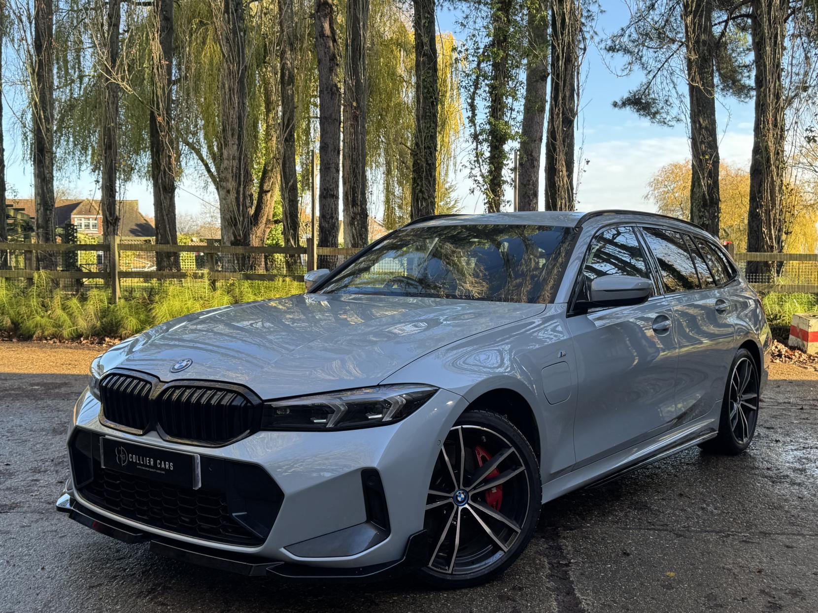 BMW 3 Series 2.0 330e 12kWh M Sport Touring 5dr Petrol Plug-in Hybrid Auto Euro 6 (s/s) (292 ps)