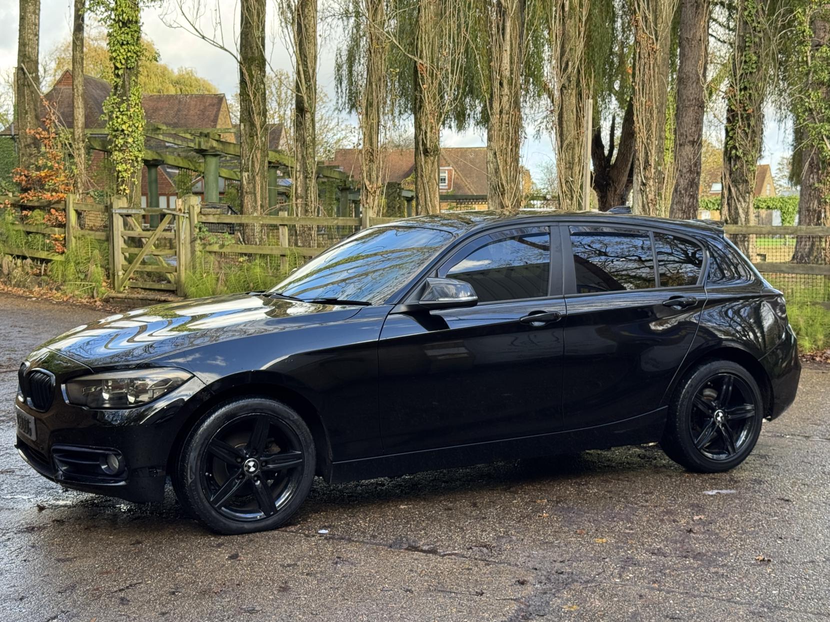 BMW 1 Series 1.5 118i Sport Hatchback 5dr Petrol Manual Euro 6 (s/s) (136 ps)