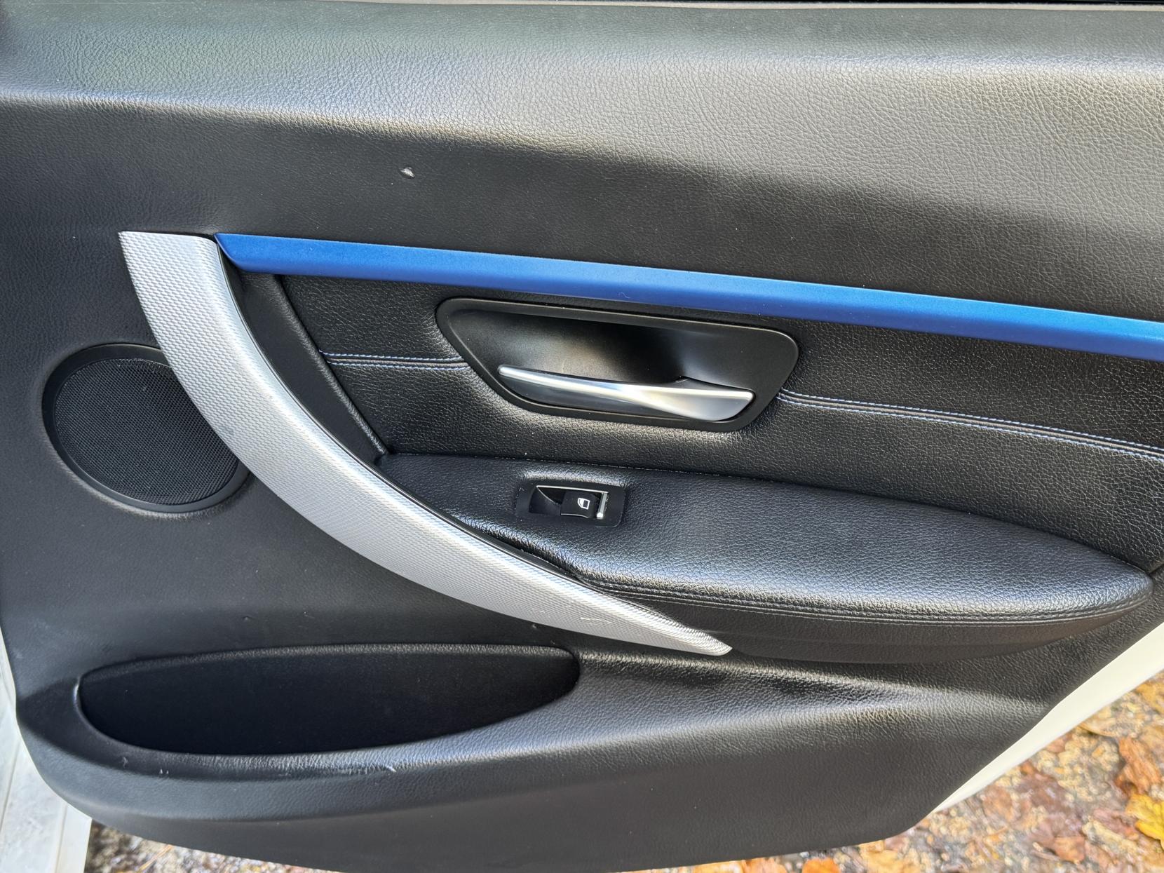 BMW 3 Series 2.0 320i M Sport Saloon 4dr Petrol Manual Euro 6 (s/s) (184 ps)