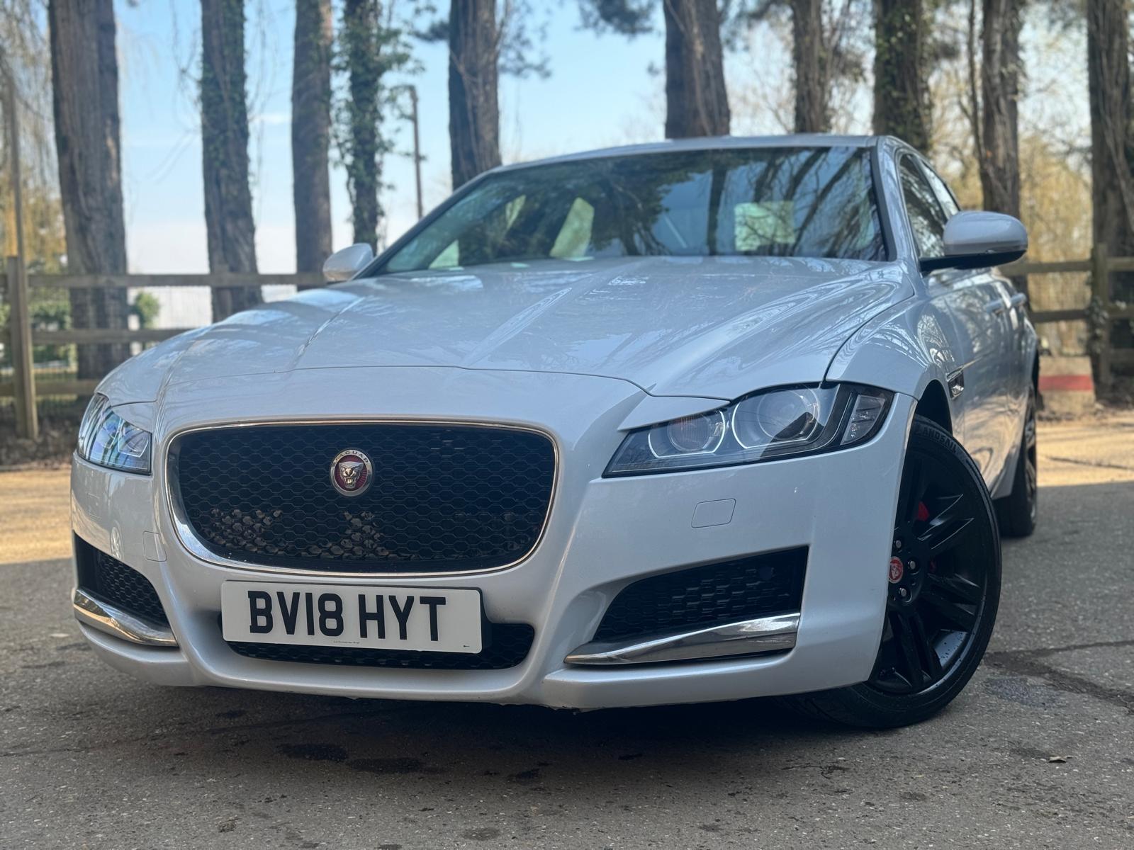 Jaguar XF 2.0d Prestige Saloon 4dr Diesel Manual Euro 6 (s/s) (180 ps)