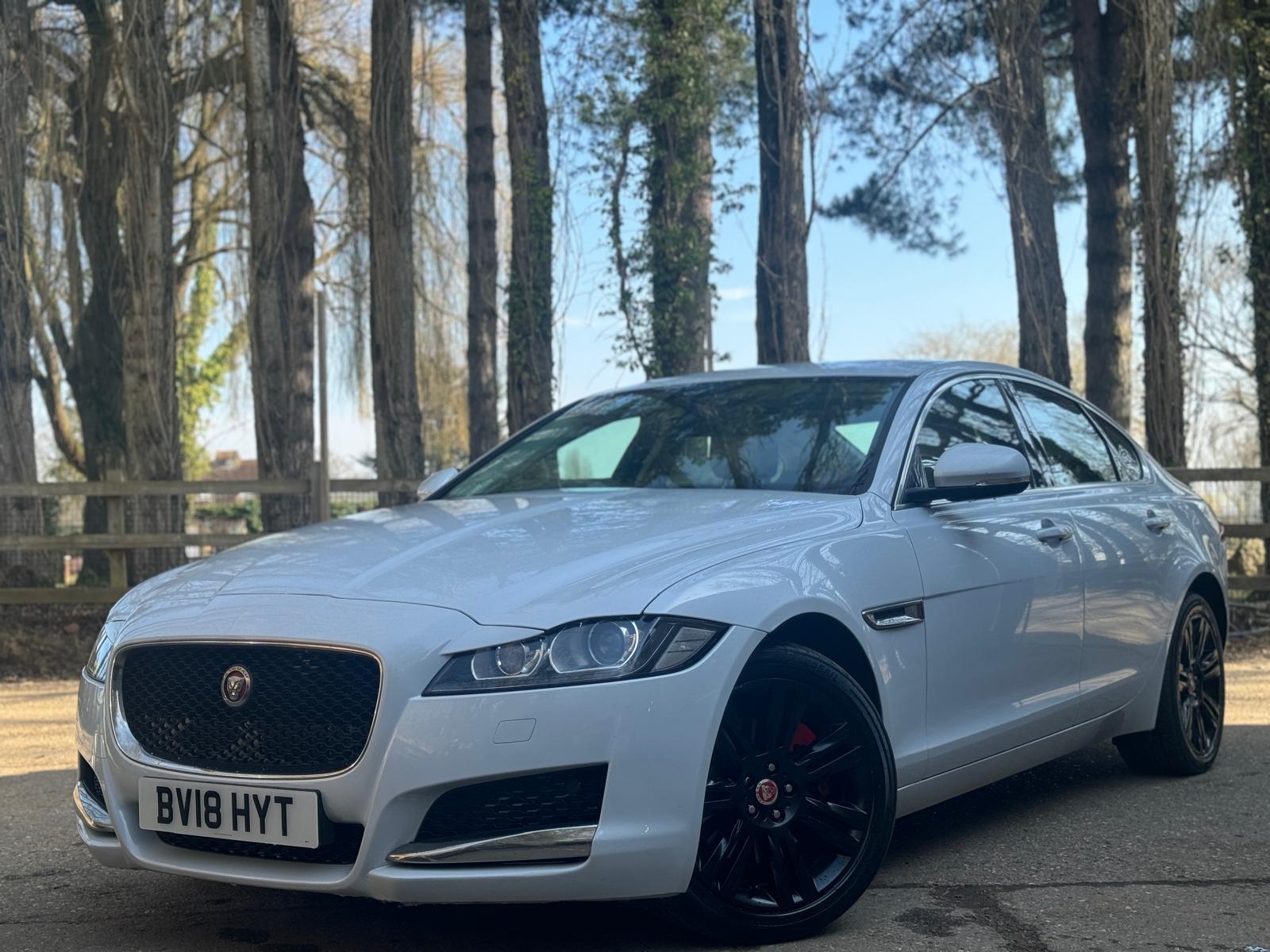 Jaguar XF 2.0d Prestige Saloon 4dr Diesel Manual Euro 6 (s/s) (180 ps)