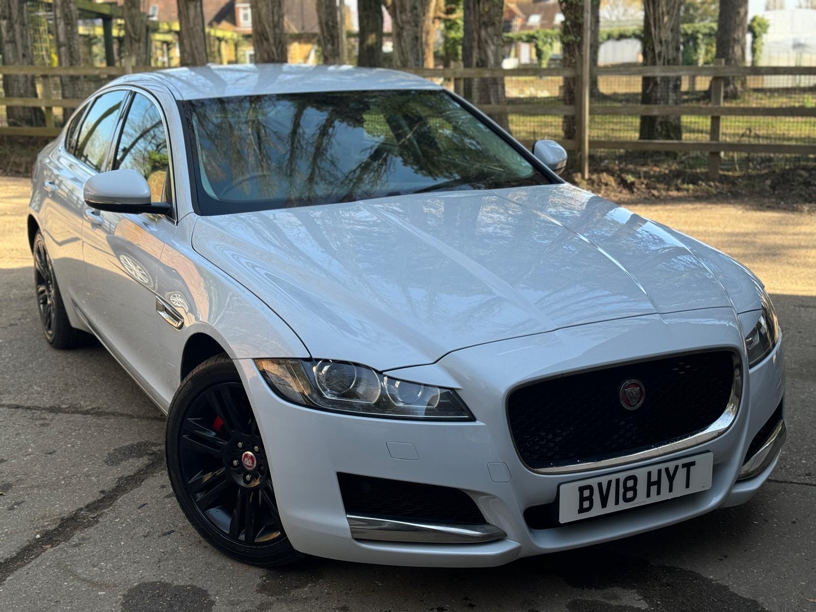 Jaguar XF 2.0d Prestige Saloon 4dr Diesel Manual Euro 6 (s/s) (180 ps)