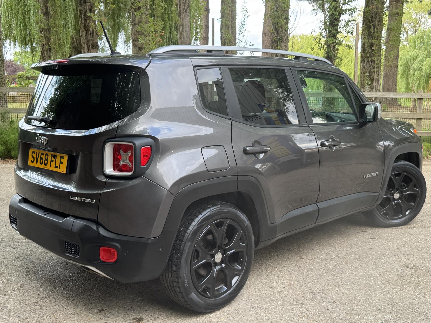 Jeep Renegade 1.6 MultiJetII Limited SUV 5dr Diesel Manual Euro 6 (s/s) (120 ps)