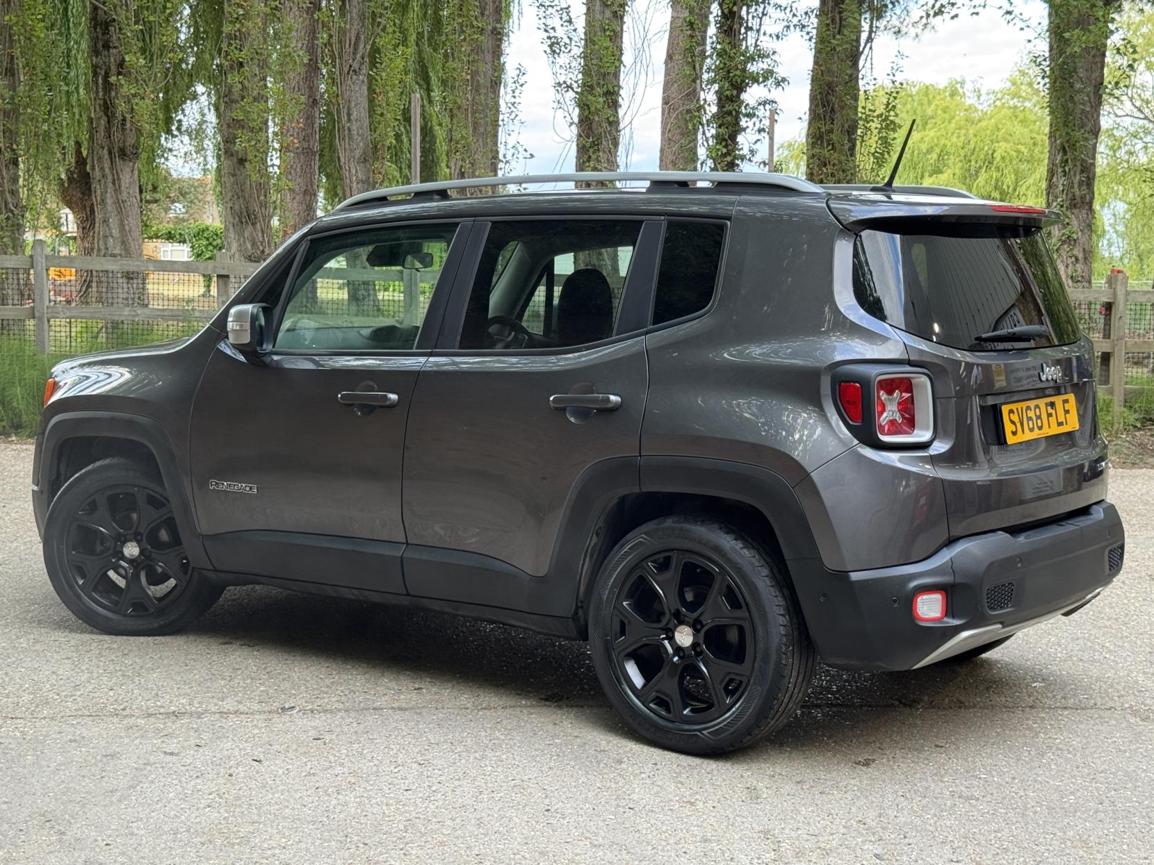 Jeep Renegade 1.6 MultiJetII Limited SUV 5dr Diesel Manual Euro 6 (s/s) (120 ps)