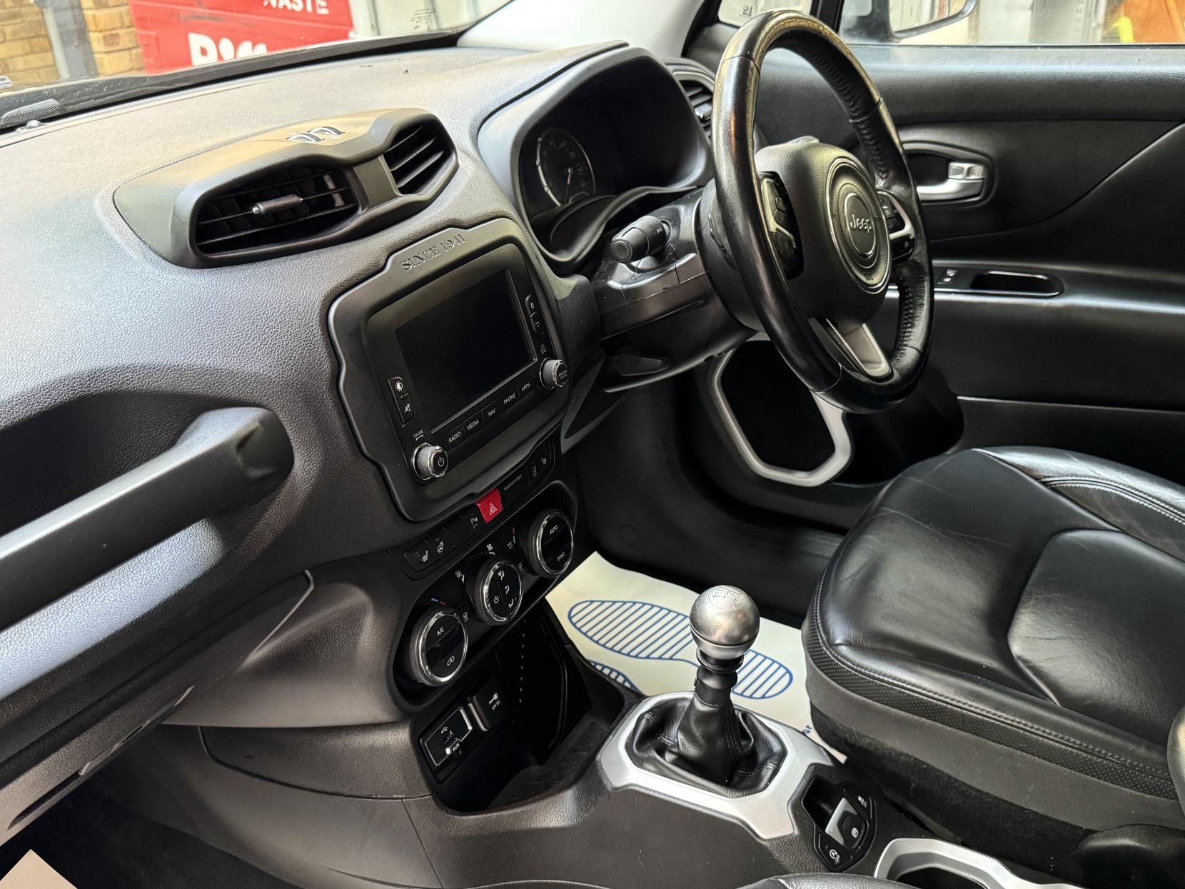 Jeep Renegade 1.6 MultiJetII Limited SUV 5dr Diesel Manual Euro 6 (s/s) (120 ps)