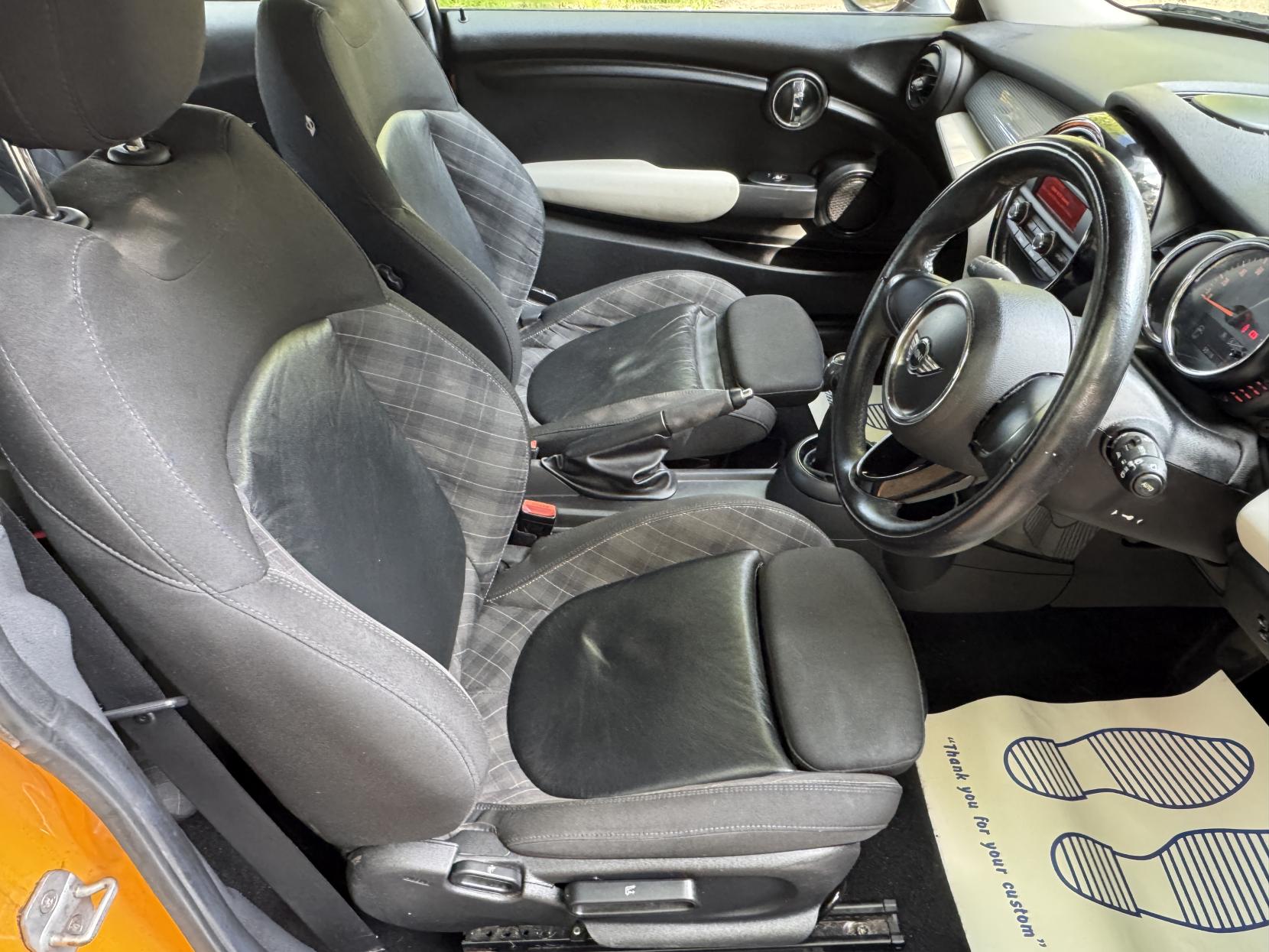 MINI Hatch 1.2 One Hatchback 3dr Petrol Manual Euro 6 (s/s) (102 ps)