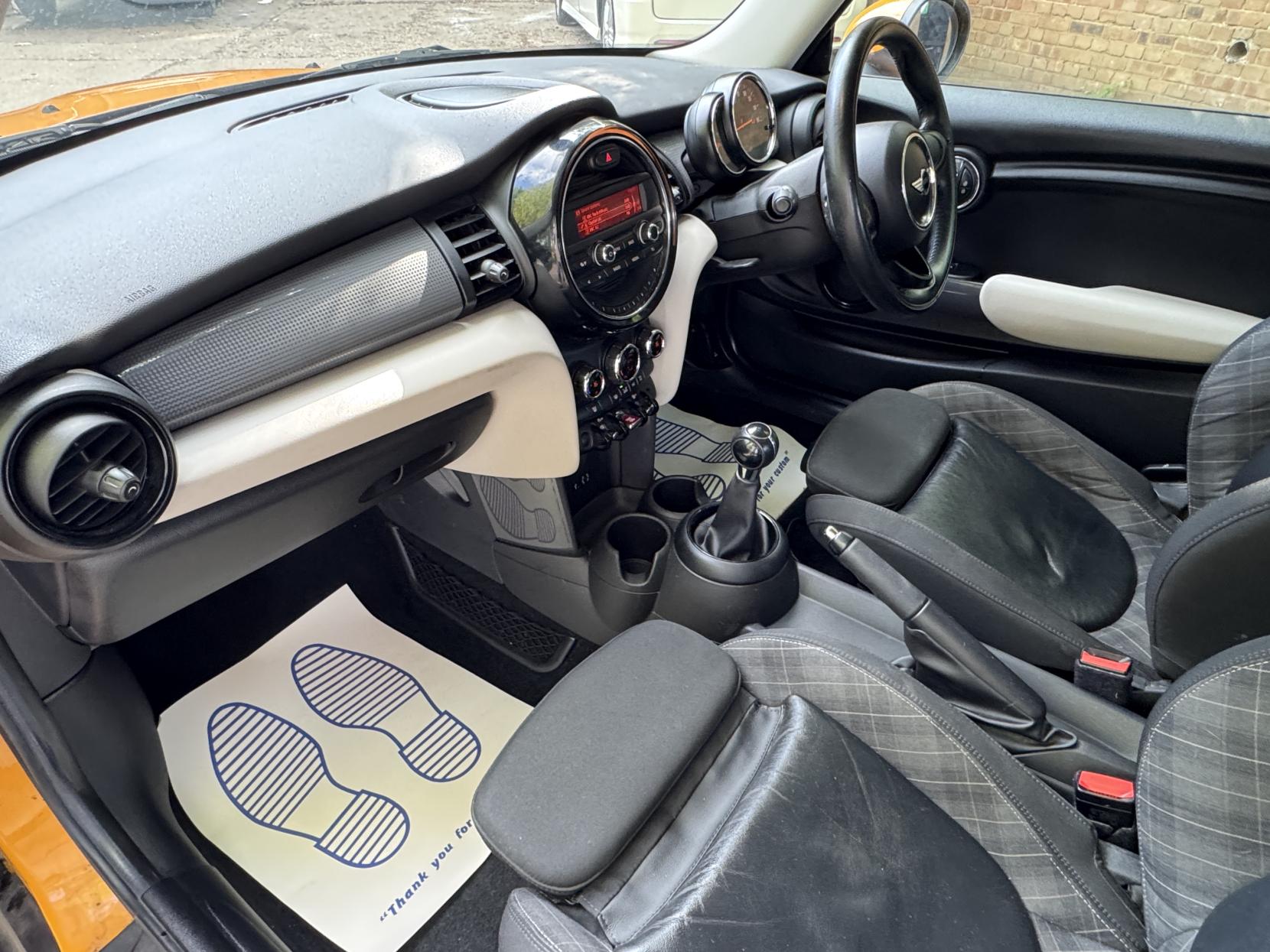 MINI Hatch 1.2 One Hatchback 3dr Petrol Manual Euro 6 (s/s) (102 ps)