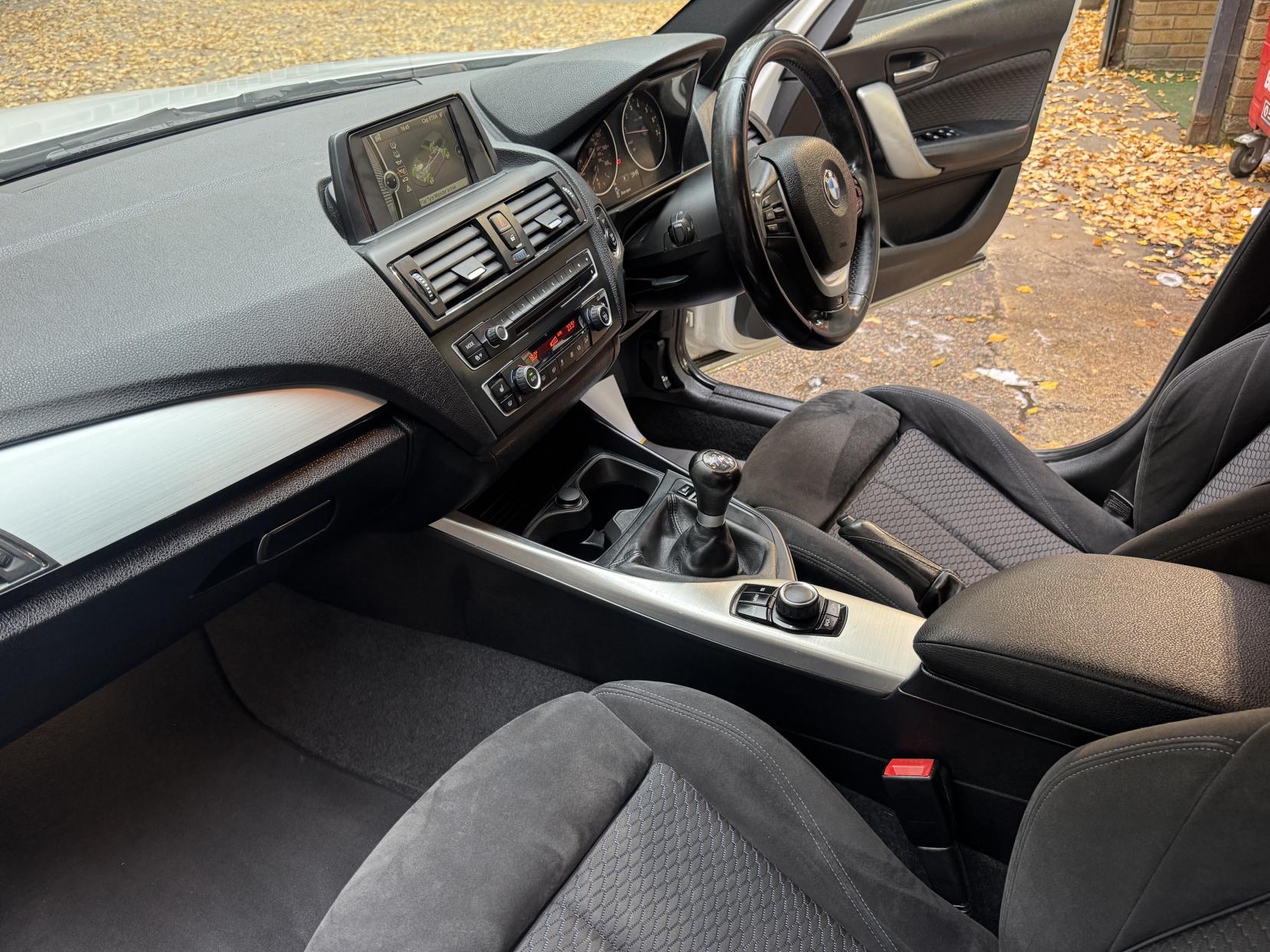 BMW 1 Series 1.6 118i M Sport Hatchback 5dr Petrol Manual Euro 6 (s/s) (170 ps)